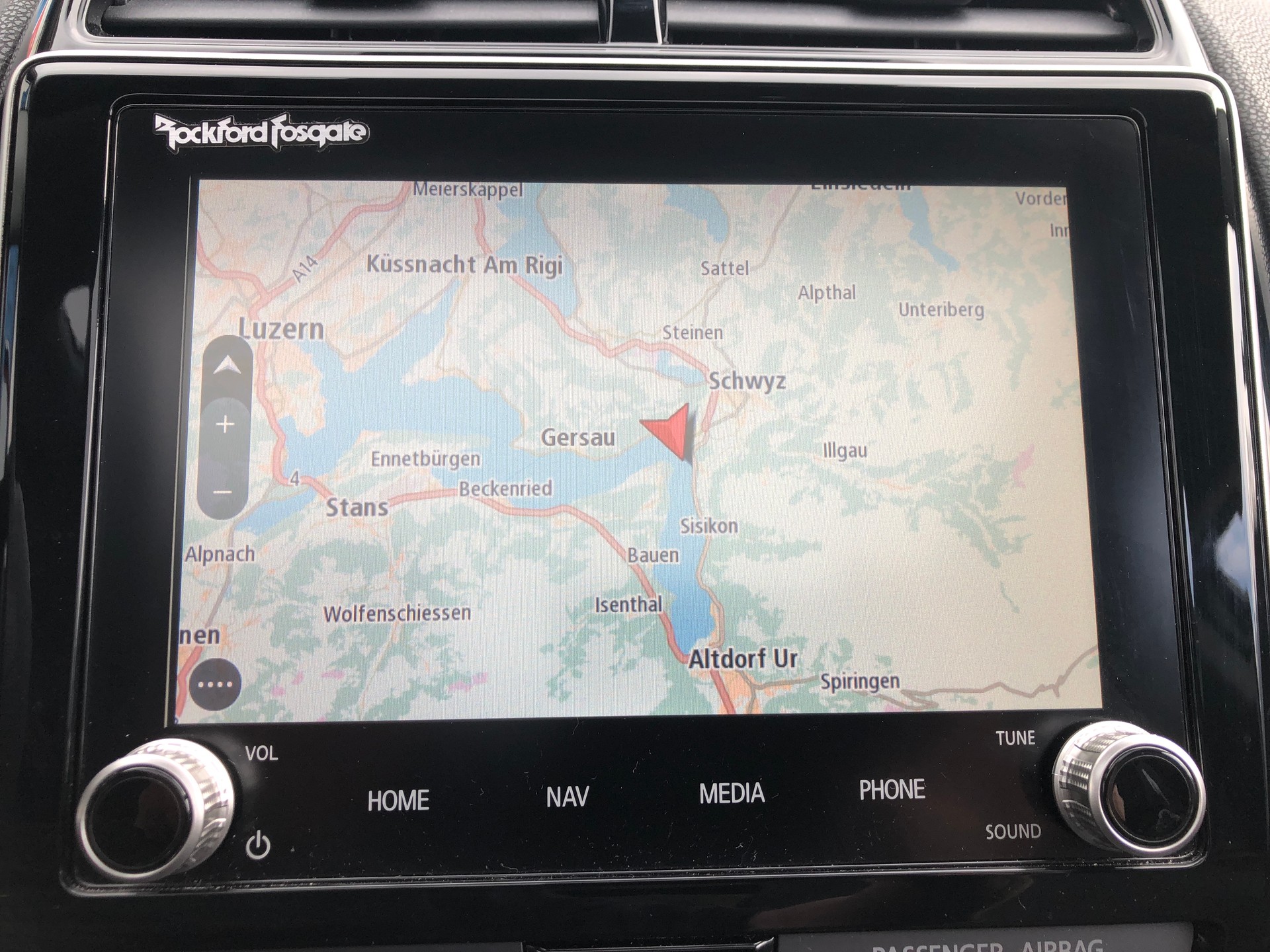 MITSUBISHI ASX 2.0 Diamond 4WD Automat-image-16