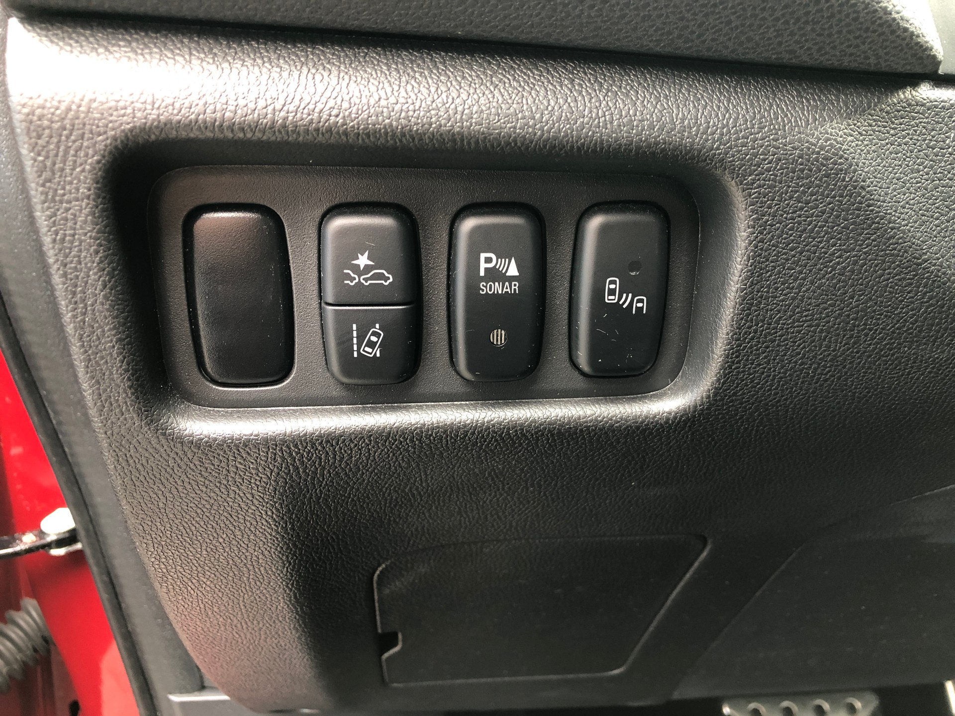MITSUBISHI ASX 2.0 Diamond 4WD Automat-image-9