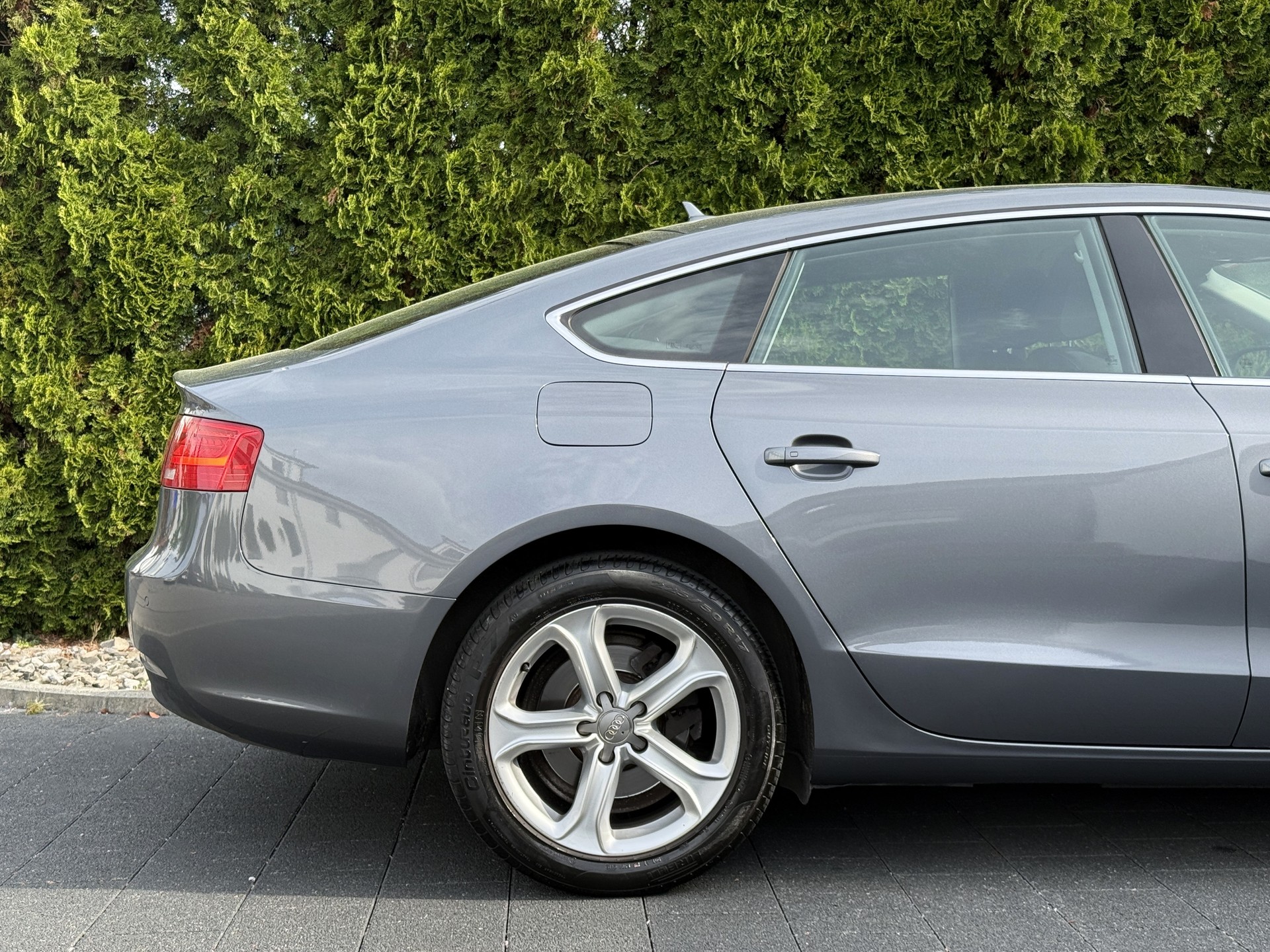 AUDI A5 Sportback 2.0 TDI multitronic / 5 Plätzer-image-9