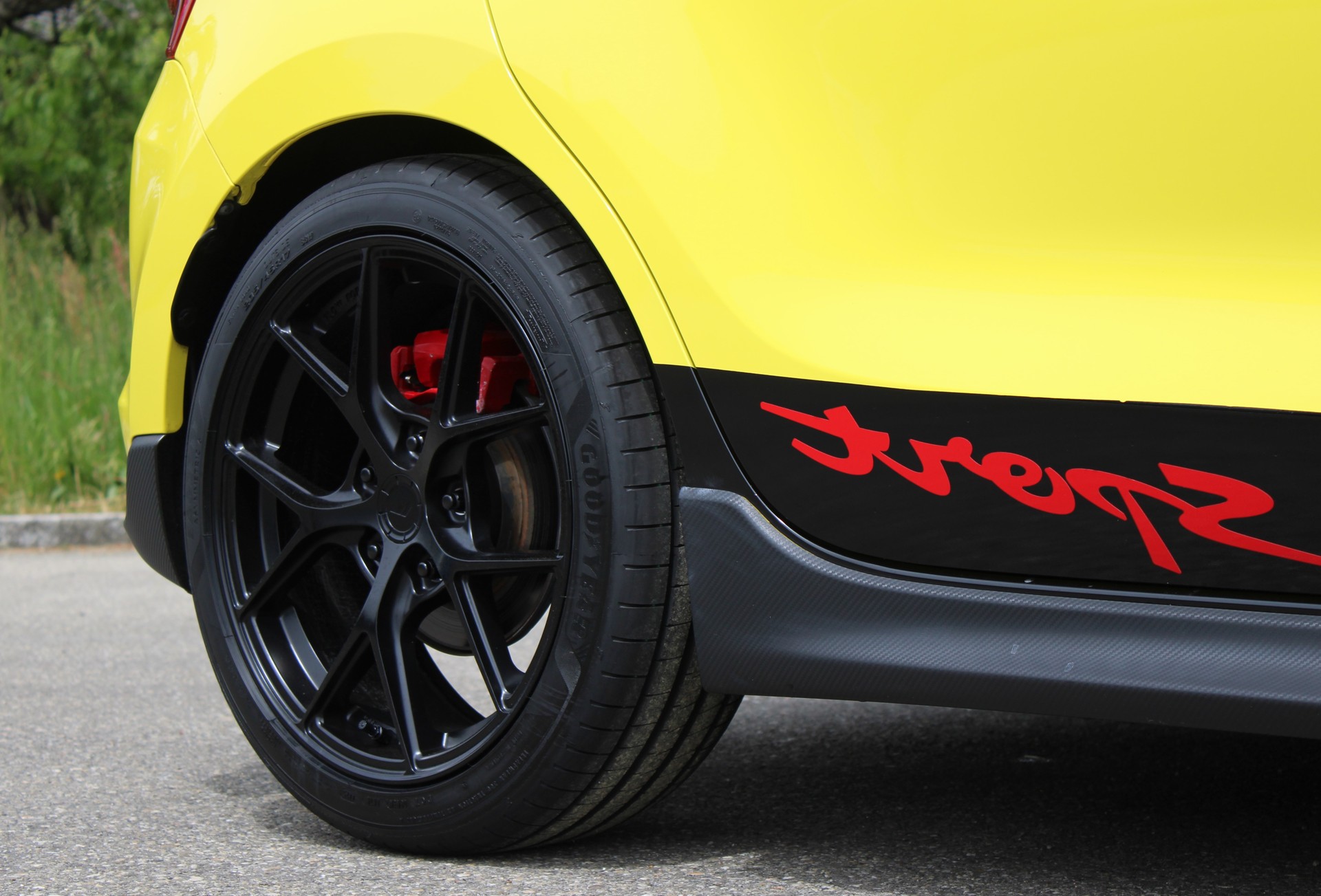 SUZUKI Swift Sport 1.4i 16V Swiss Edition-image-8