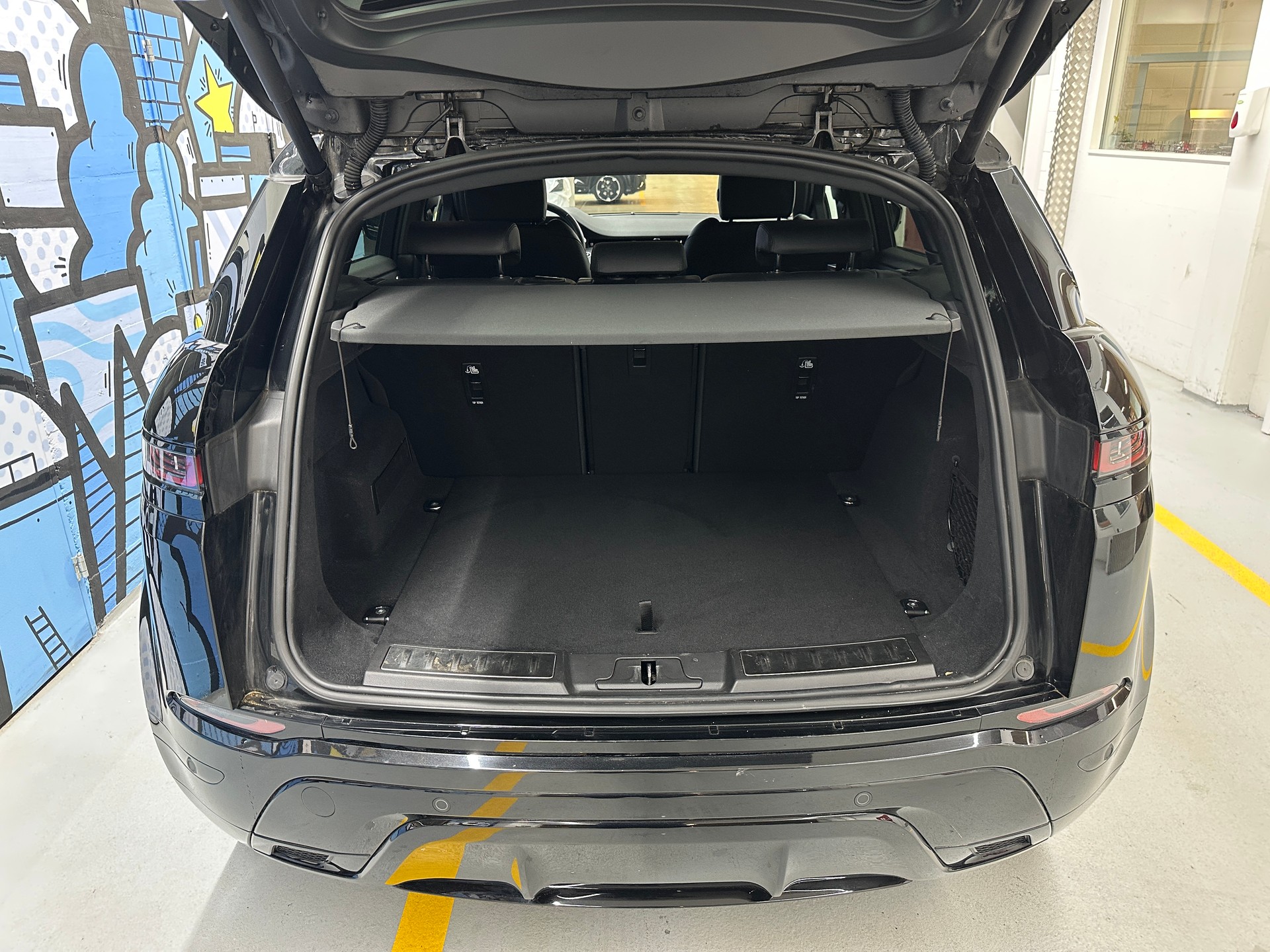 LAND ROVER Range Rover Evoque R-Dynamic P 200 SE AT9-image-5