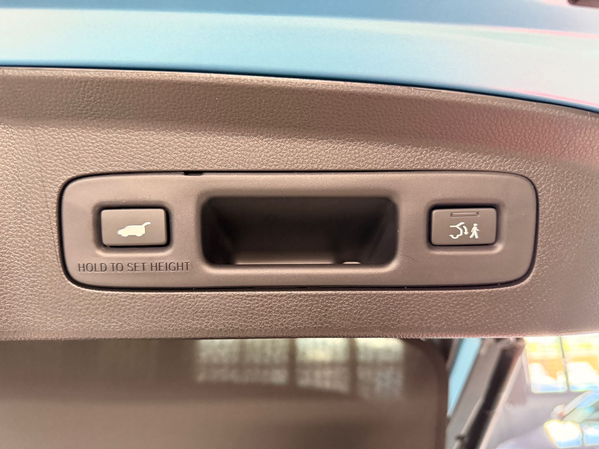 HONDA Ny1 Advance-image-18