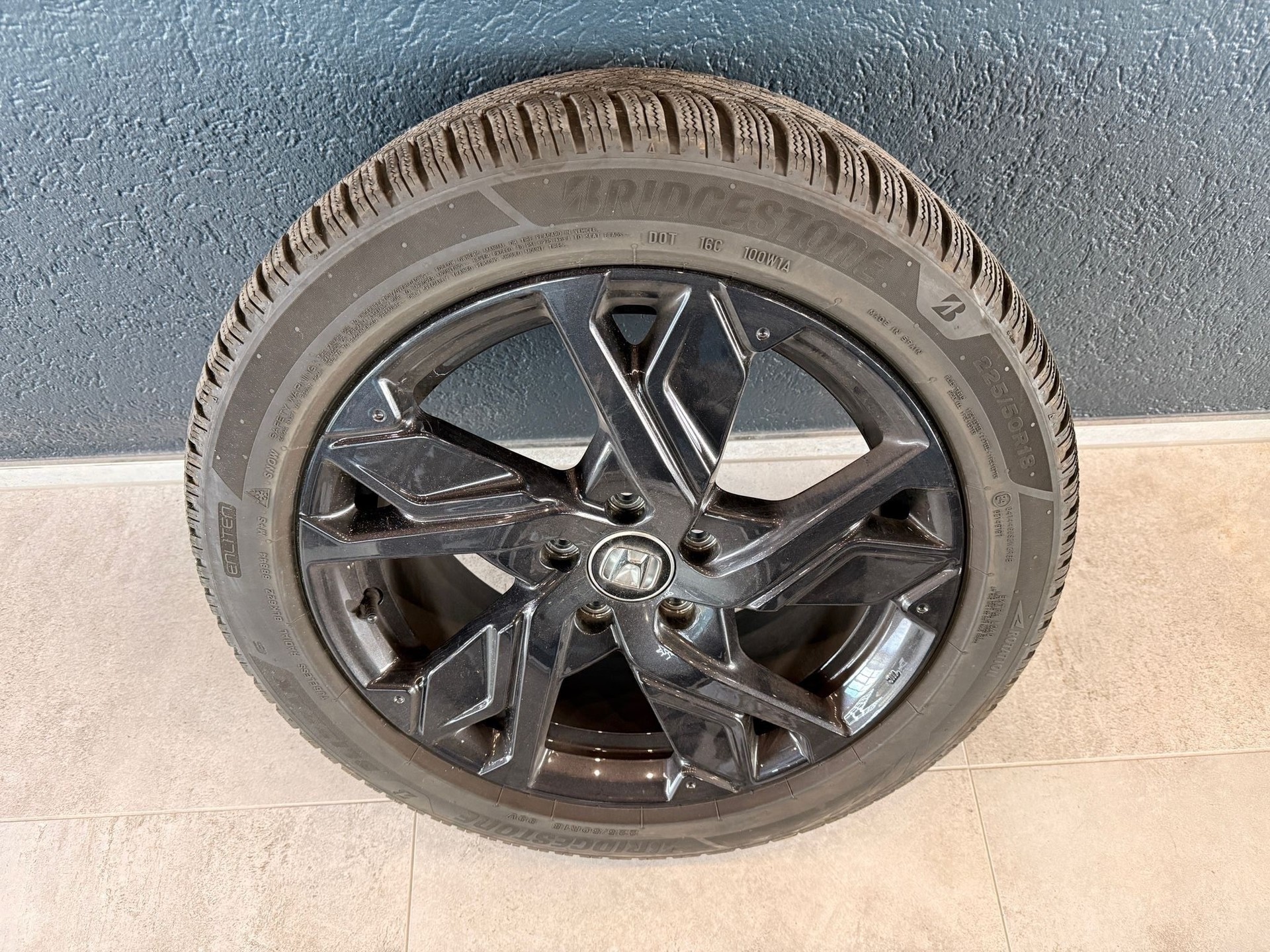 HONDA Ny1 Advance-image-21