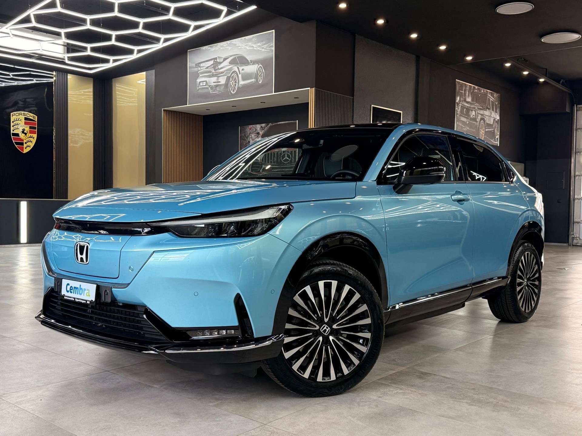 HONDA Ny1 Advance