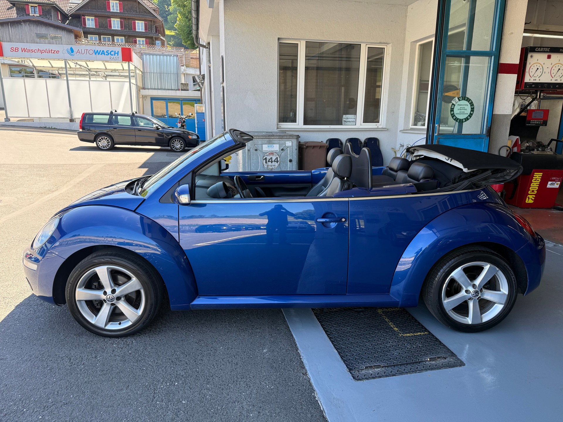 VW Beetle Cabrio 1.8 T-image-7