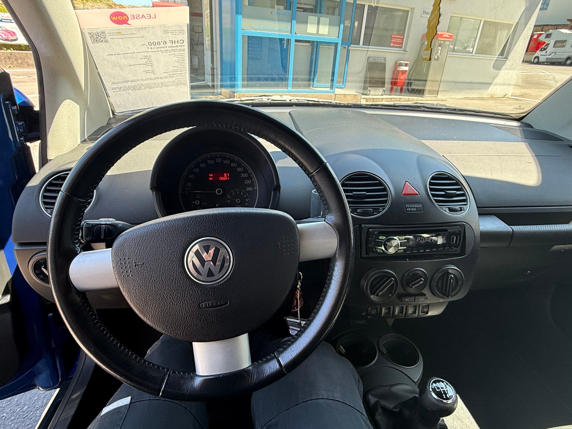VW Beetle Cabrio 1.8 T-image-15