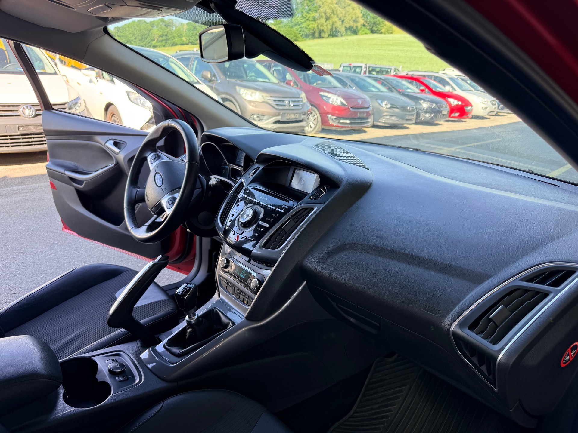 FORD Focus 1.6 SCTi Titanium-image-21