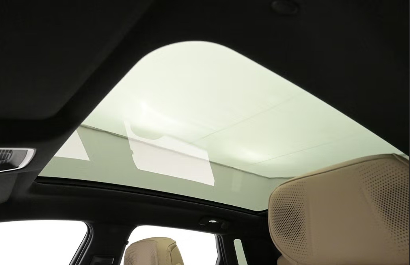 CADILLAC Lyriq Luxury 102 kWh-image-6
