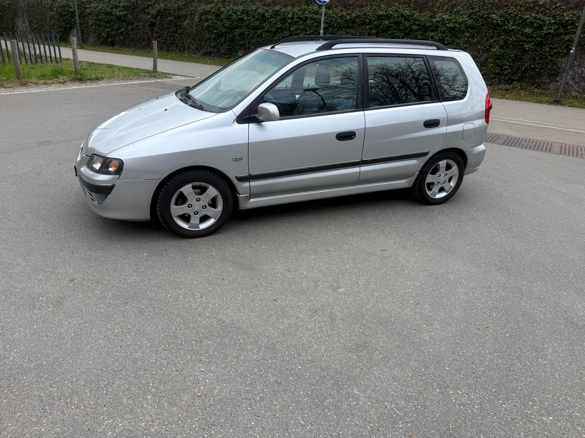 MITSUBISHI Space Star 1.8 16V Premium-showroom-element-1