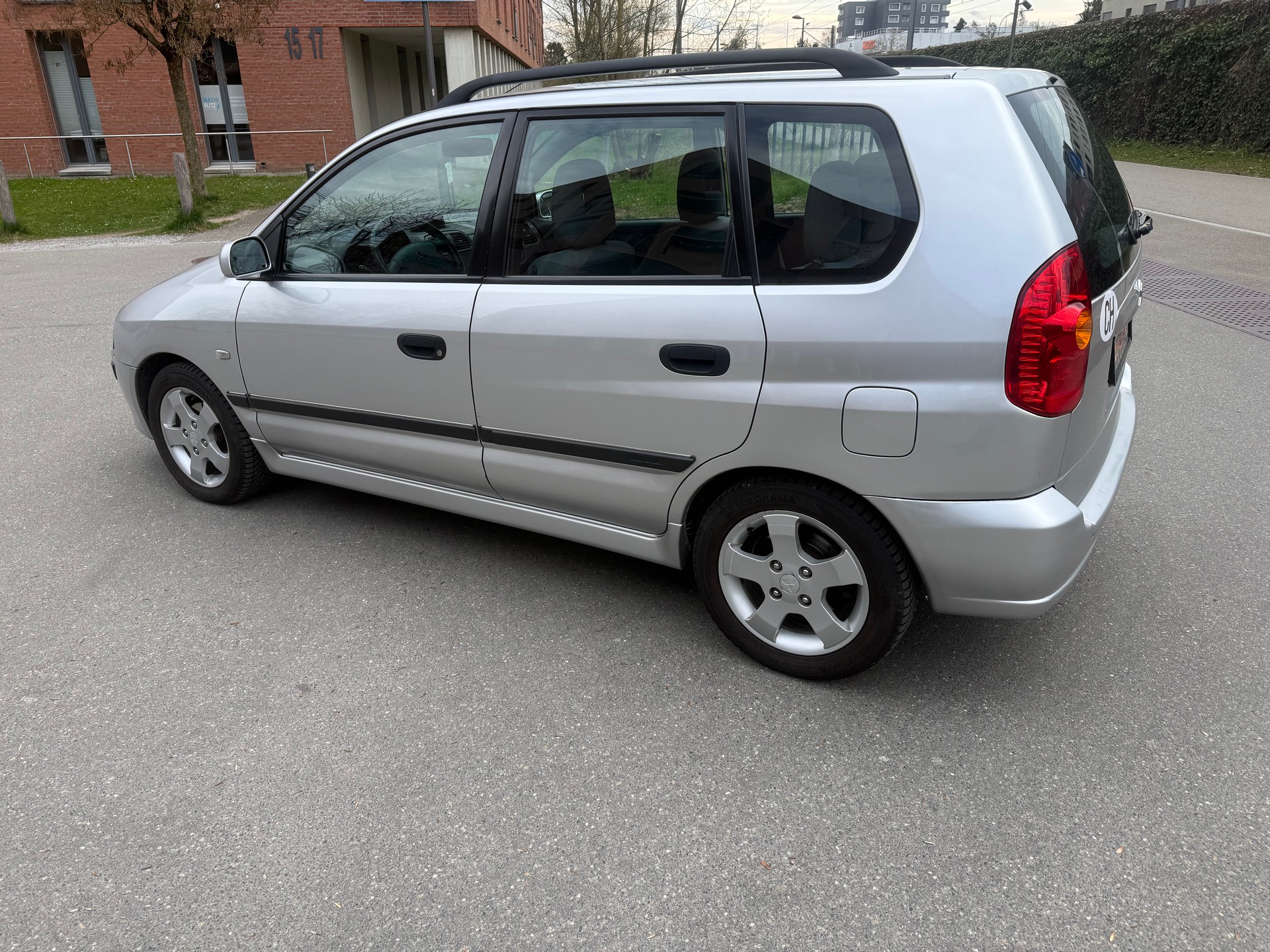 MITSUBISHI Space Star 1.8 16V Premium-image-10