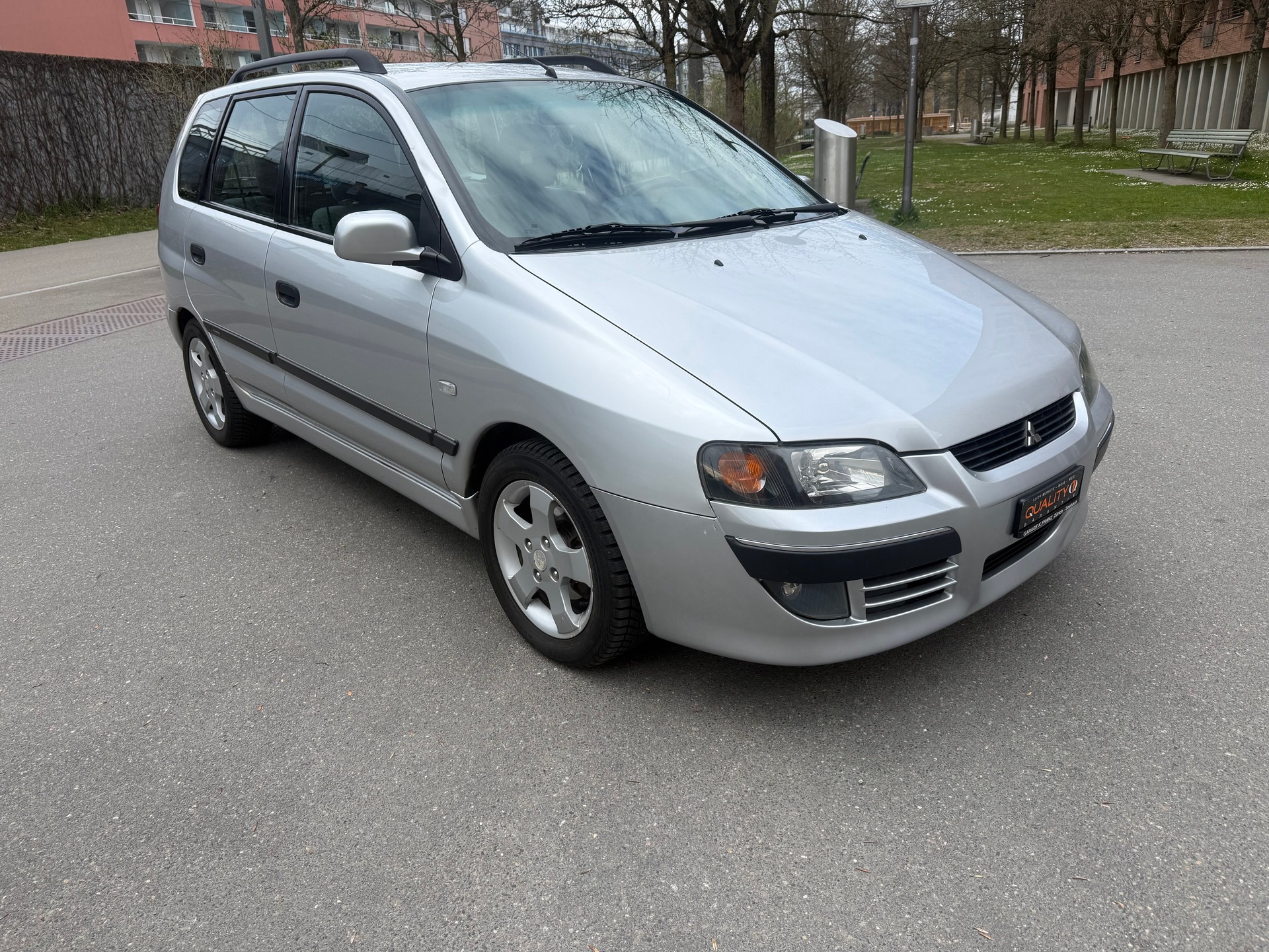 MITSUBISHI Space Star 1.8 16V Premium-image-4