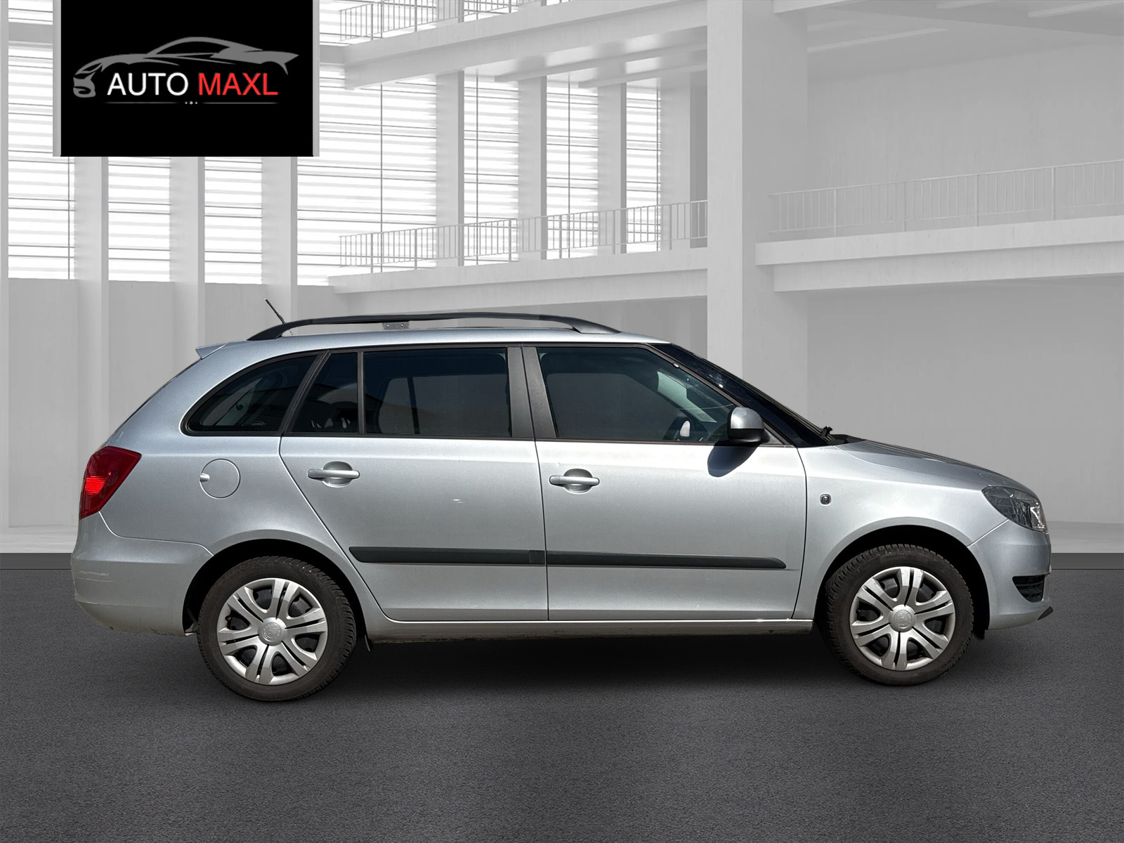 SKODA Fabia 1.2 TSI Classic DSG-image-4