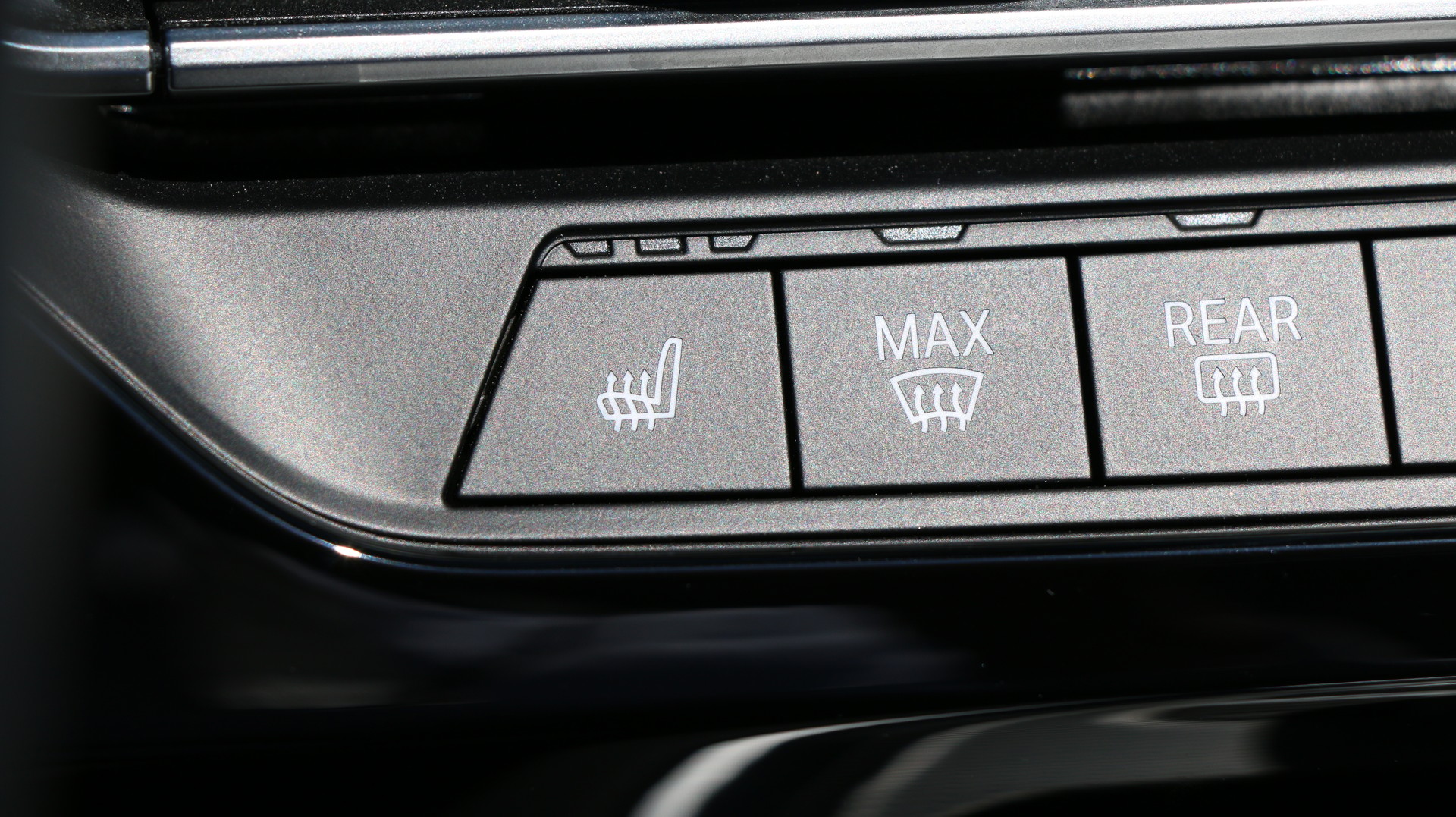 BMW Z4 sDrive 20i M Sport-image-10