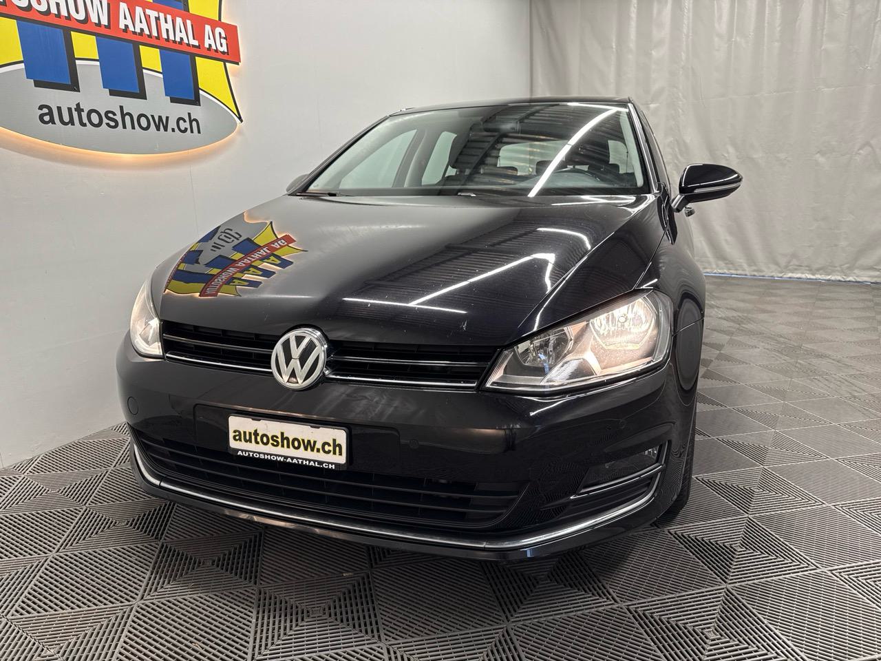 VW Golf 2.0 TDI Comfortline-image-11