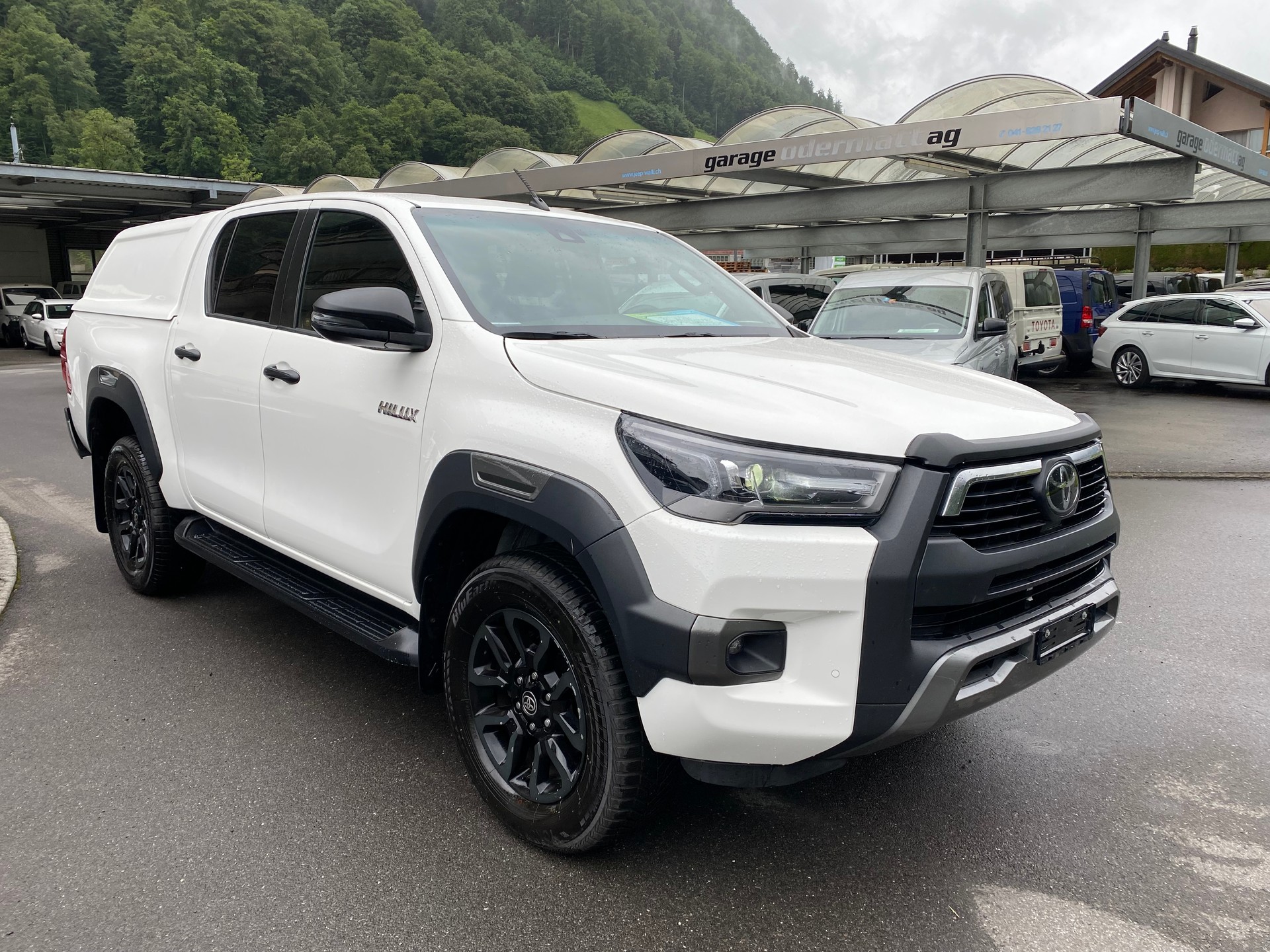 TOYOTA Hilux 2.8D-4D Invincible Double Cab 4x4 A-image-13