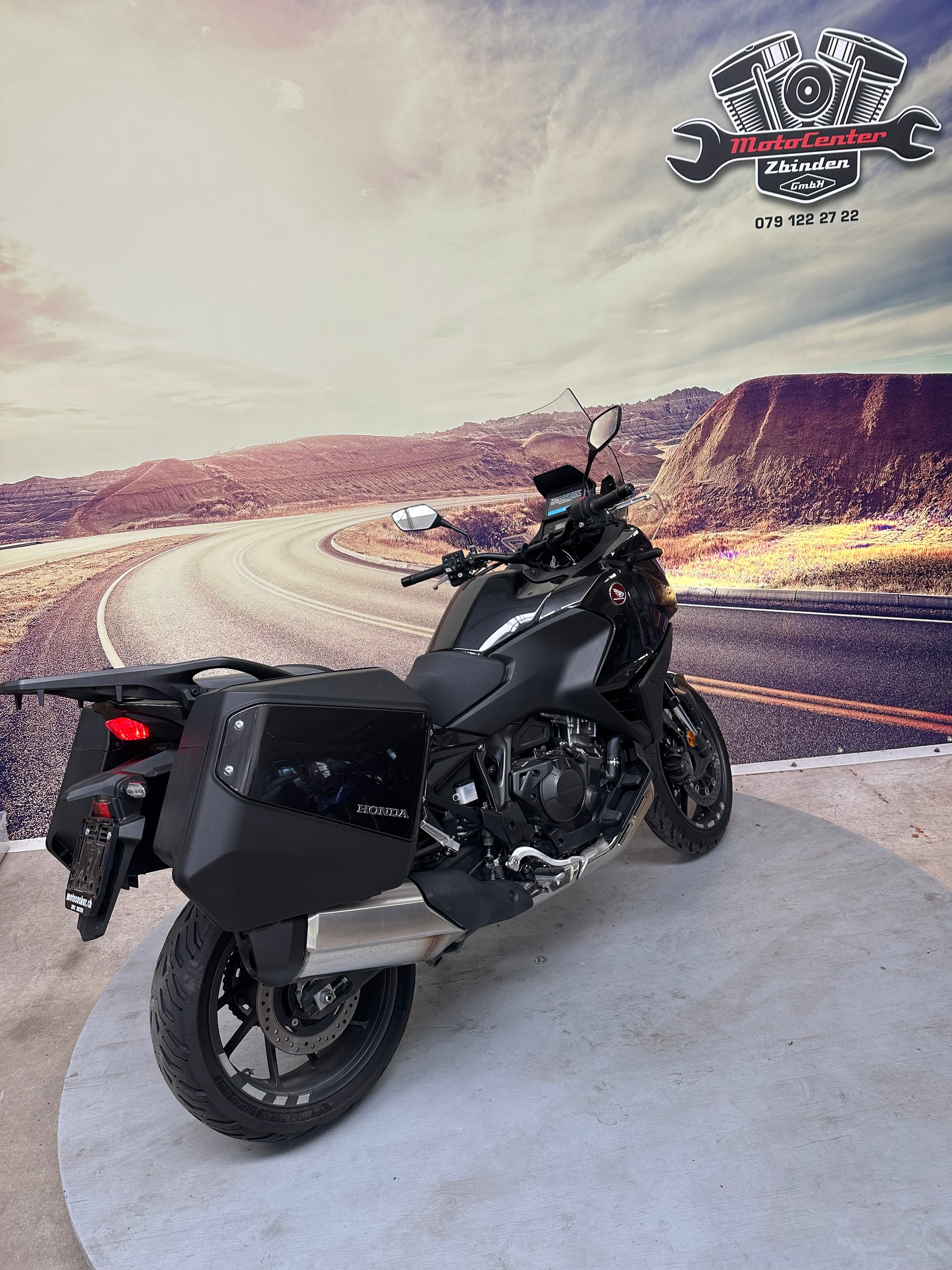 HONDA NT 1100-image-6