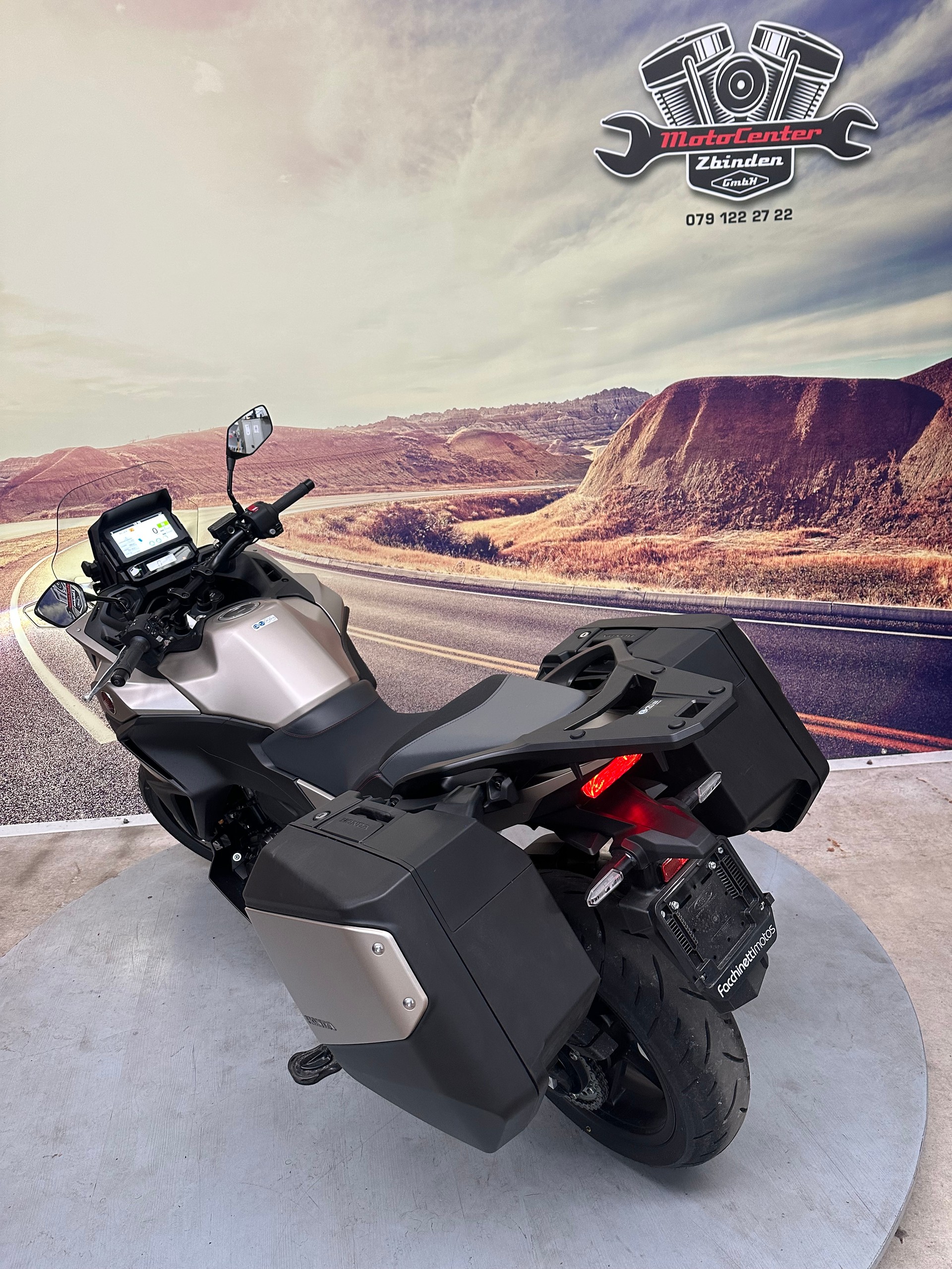 HONDA NT 1100-image-6
