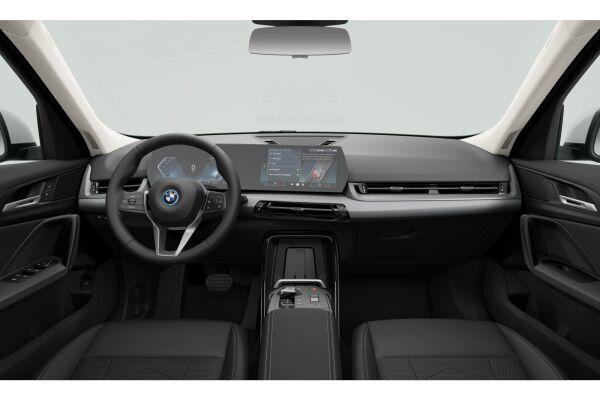 BMW iX1 20 eDrive U11 AHK-700 KG 📍-showroom-element-3