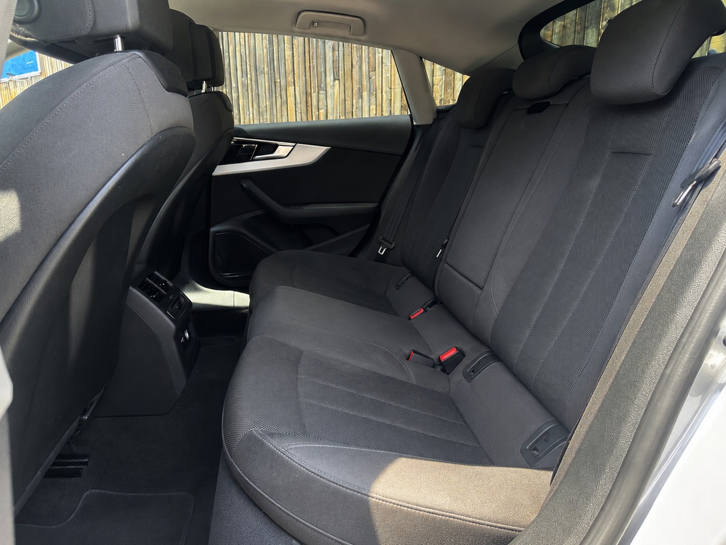 AUDI A5 Sportback 35 TDI advanced S-tronic-image-10