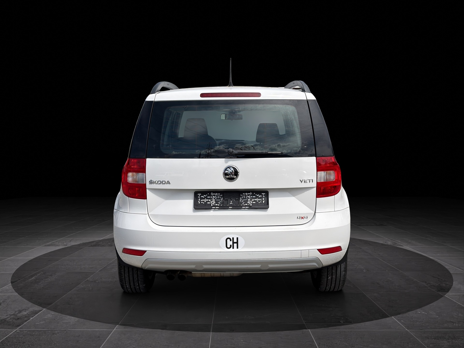 SKODA Yeti 2.0 TDI Outdoor Adventure 4x4 DSG-showroom-element-2