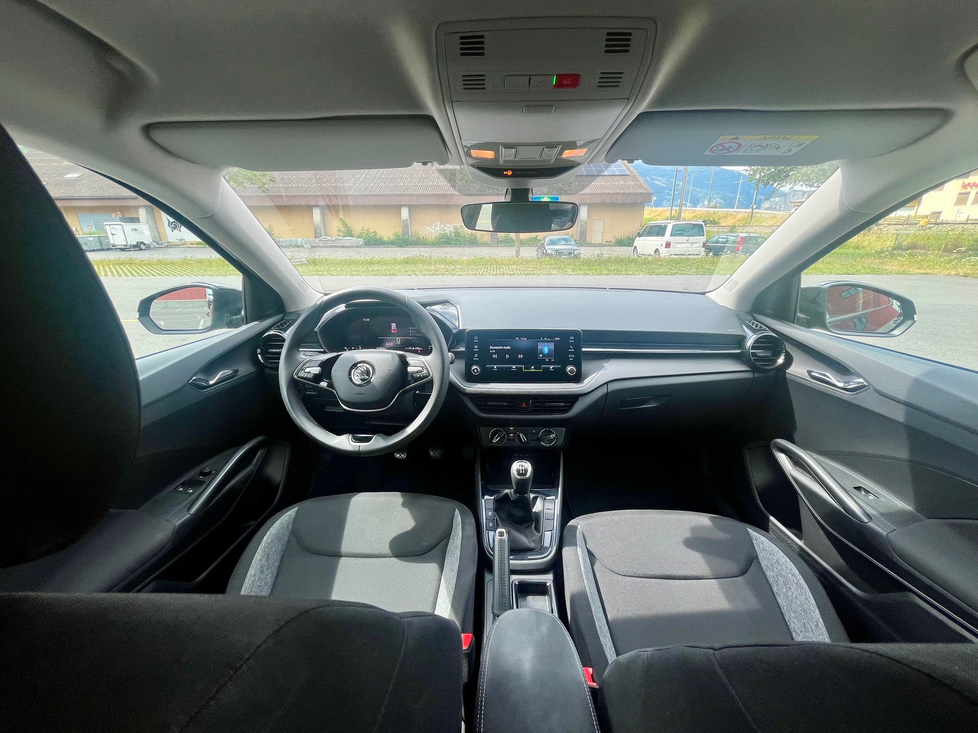 SKODA 1.0 MPI Essence-image-3