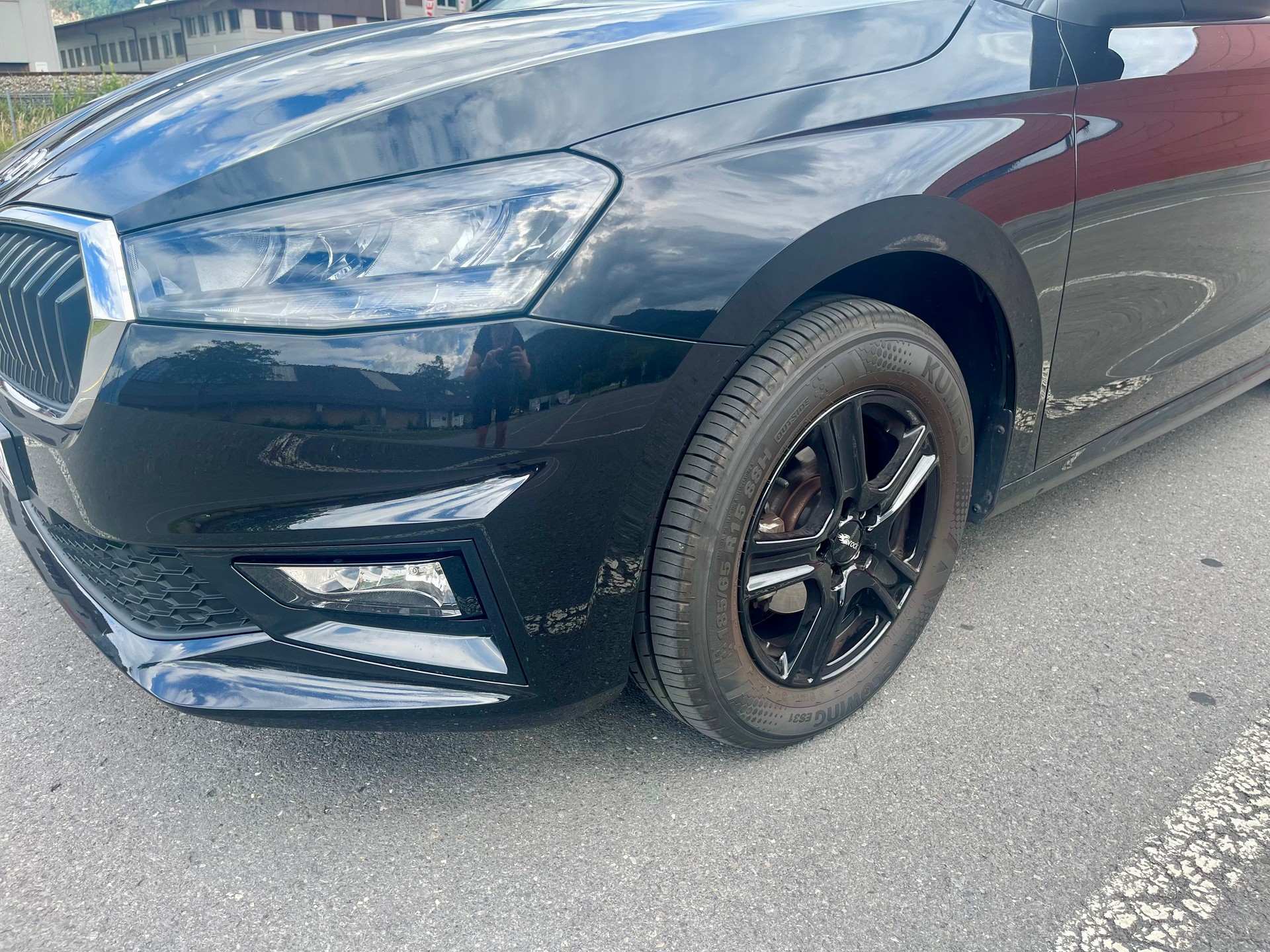 SKODA 1.0 MPI Essence-image-10