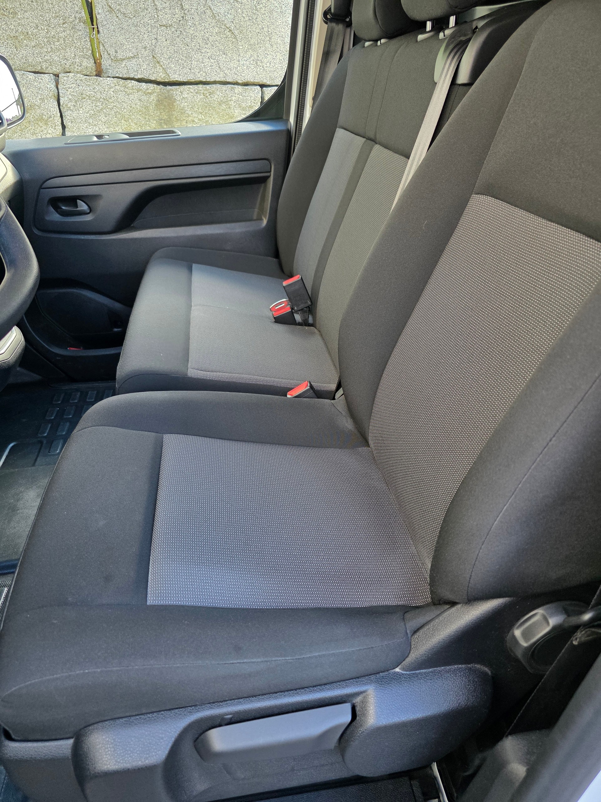 PEUGEOT 2.0 BlueHDi 145 S/S-image-8