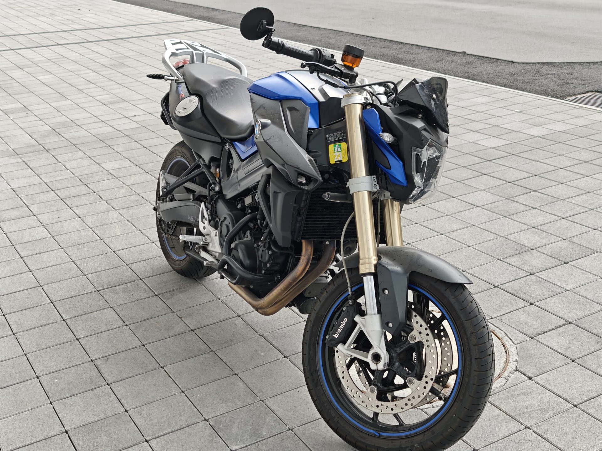 BMW F 800 R ABS-image-2