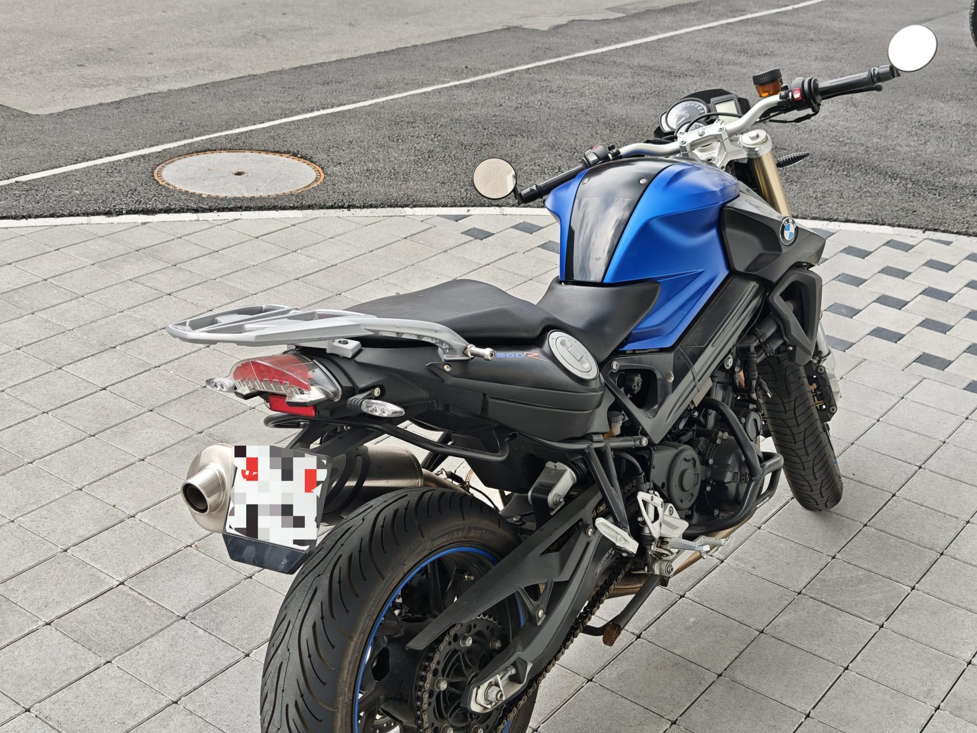 BMW F 800 R ABS-image-3
