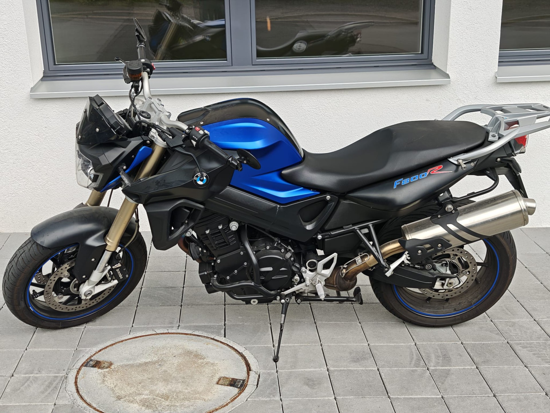 BMW F 800 R ABS-image-1