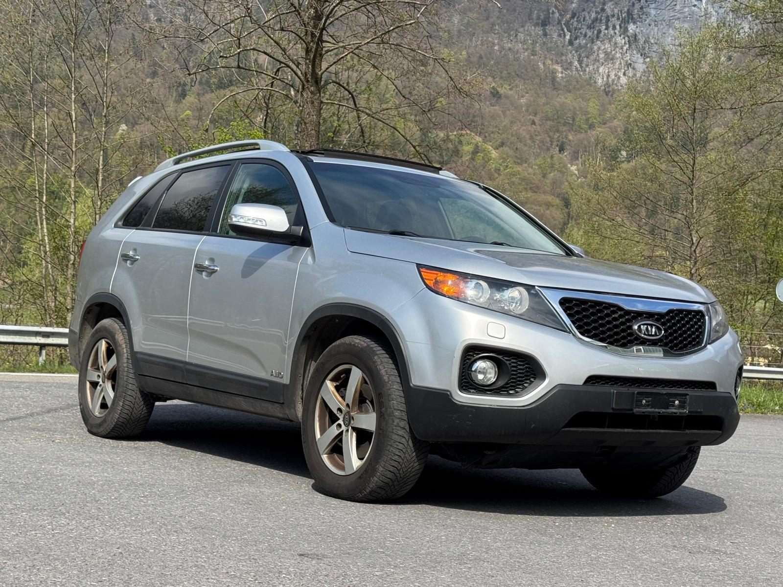 KIA Sorento 2.2 CRDI Trend Automatic-image-4