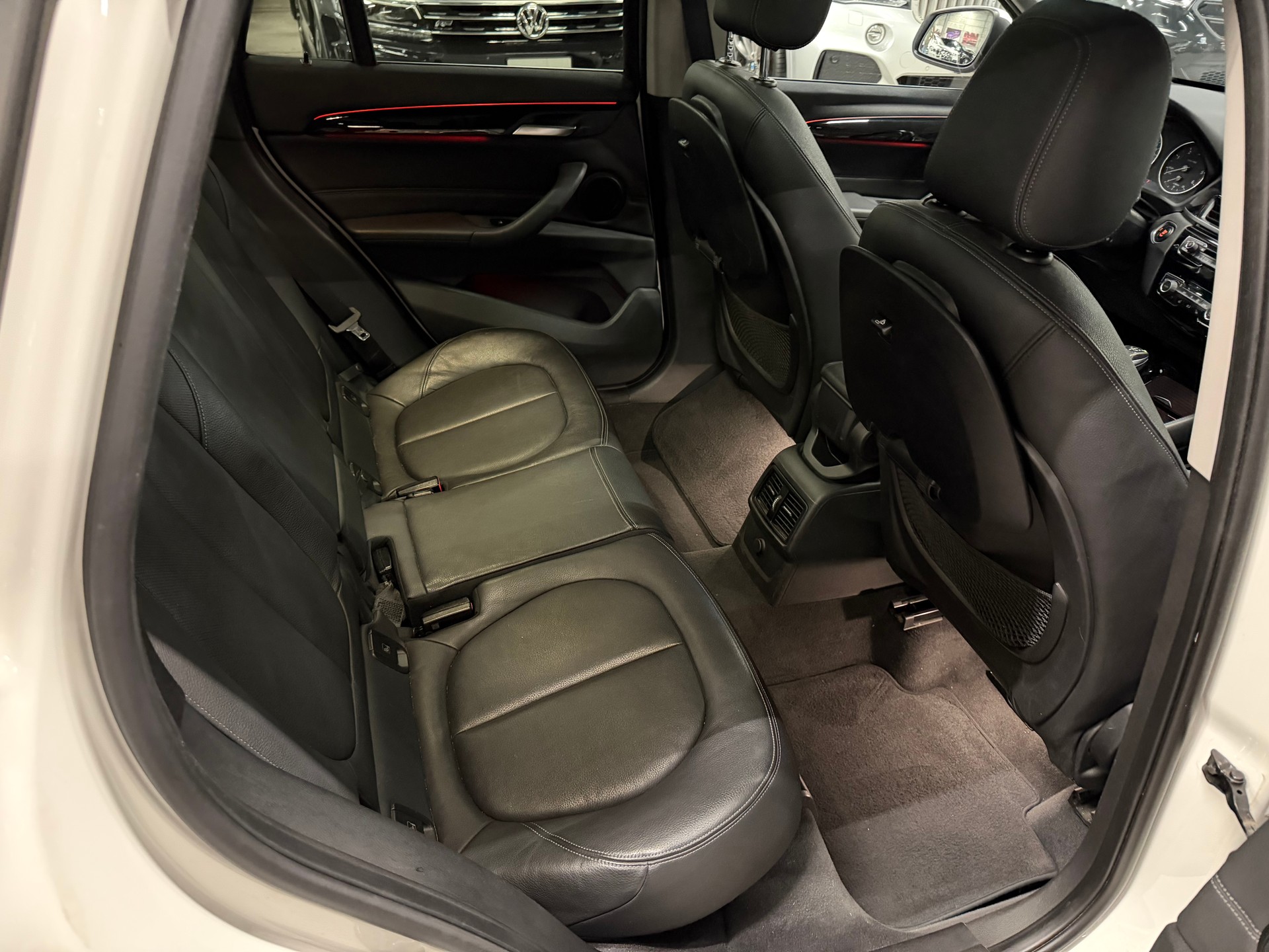 BMW X1 xDrive 20d xLine Steptronic-image-13
