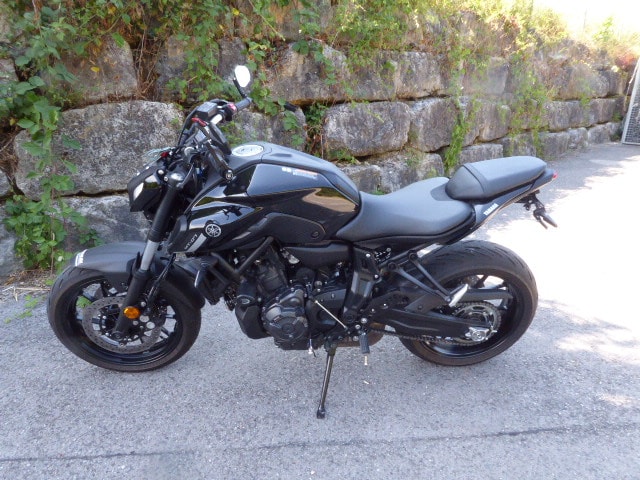 YAMAHA Pure-image-2