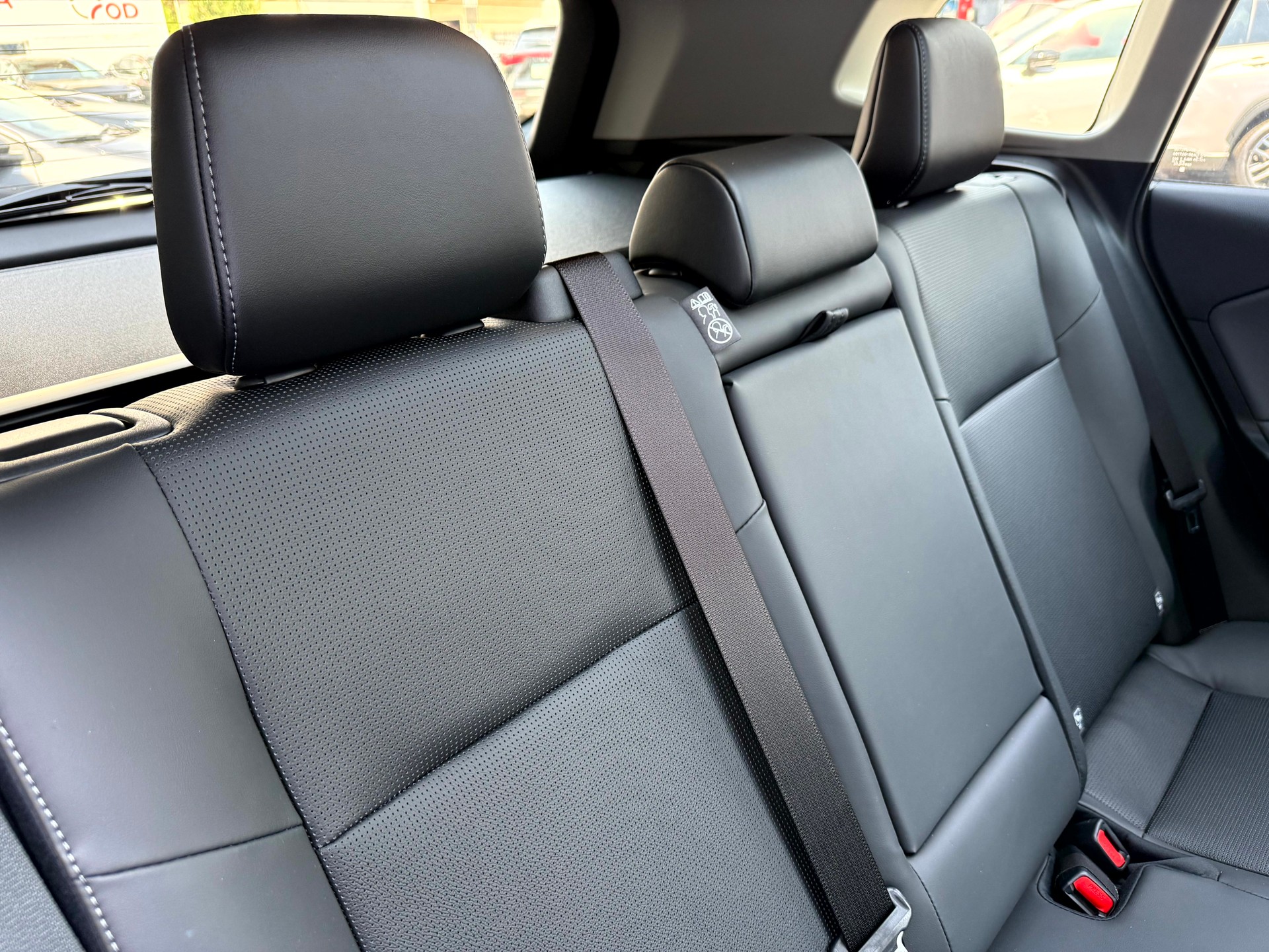 TOYOTA RAV-4 2.5 HSD Premium e-CVT AWD-image-10