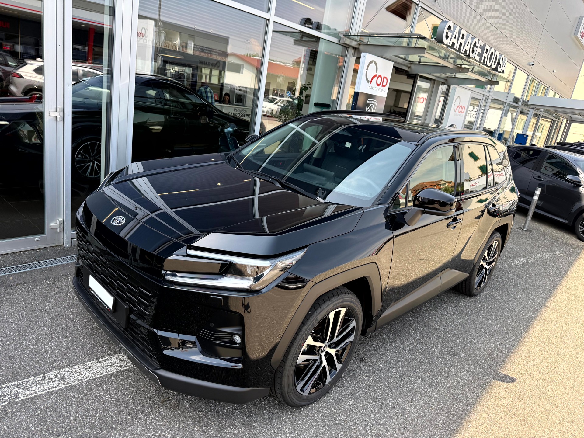 TOYOTA RAV-4 2.5 HSD Premium e-CVT AWD