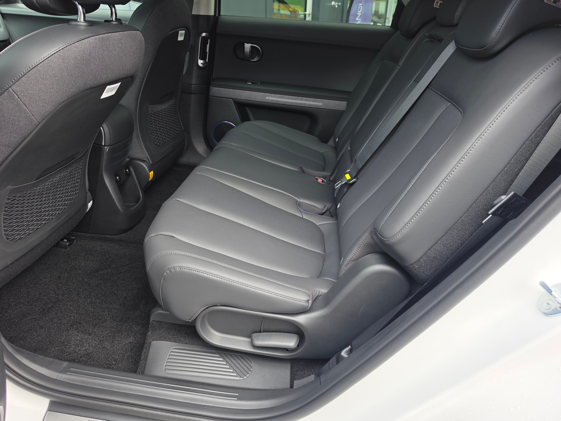 HYUNDAI Ioniq 5 Amplia 84kWh 4WD-image-10