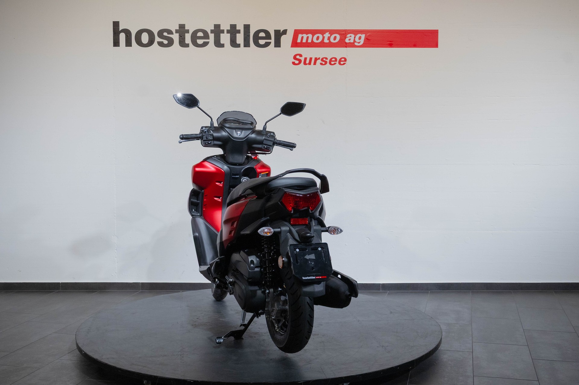 YAMAHA RayZR-showroom-element-3