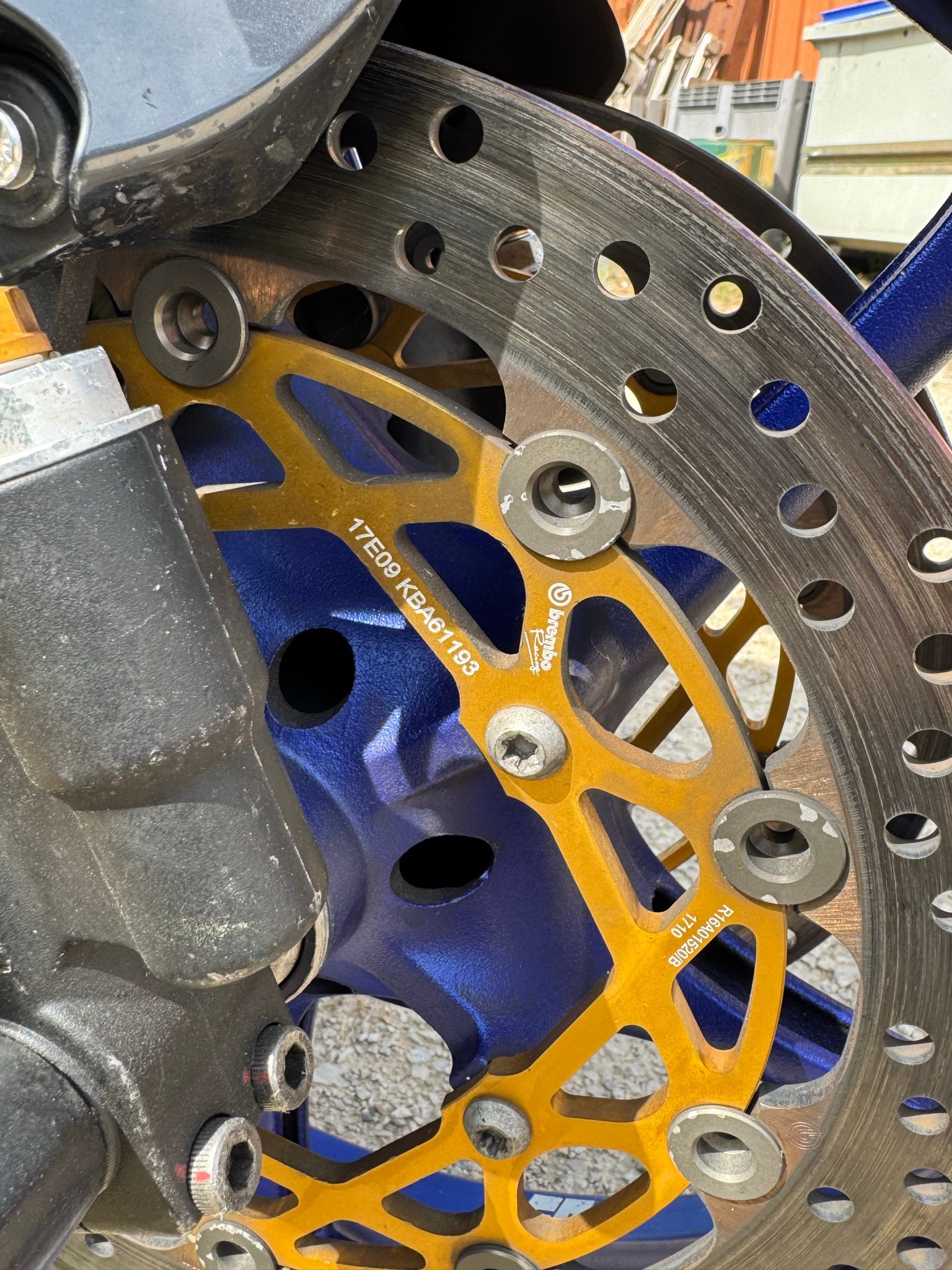 YAMAHA YZF-R6-image-6