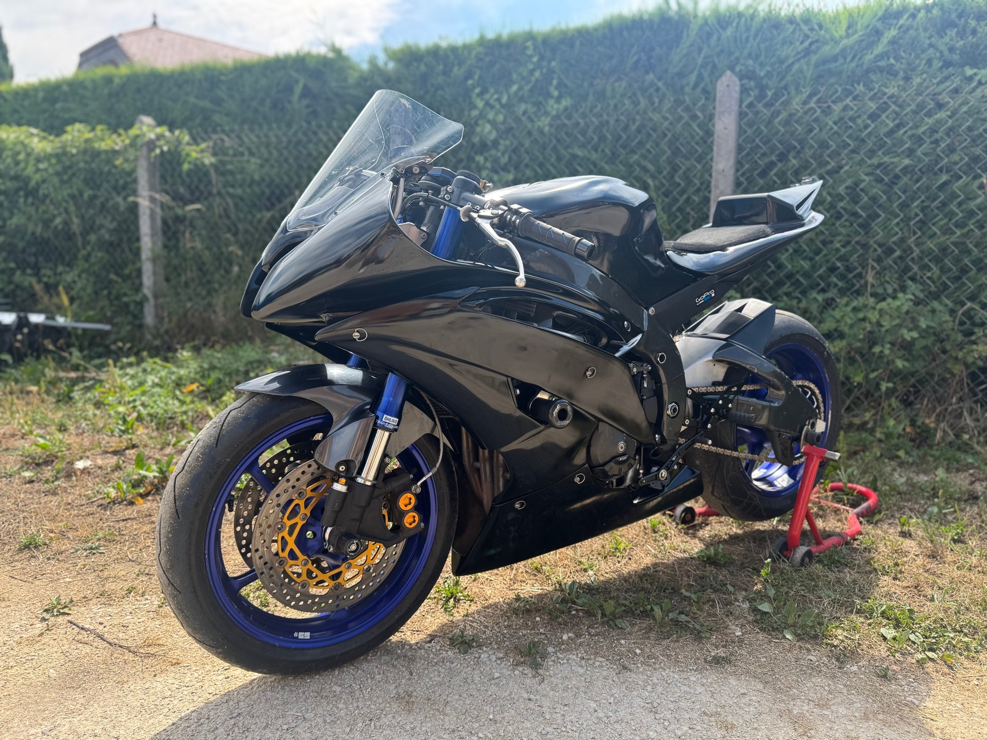 YAMAHA YZF-R6-image-2