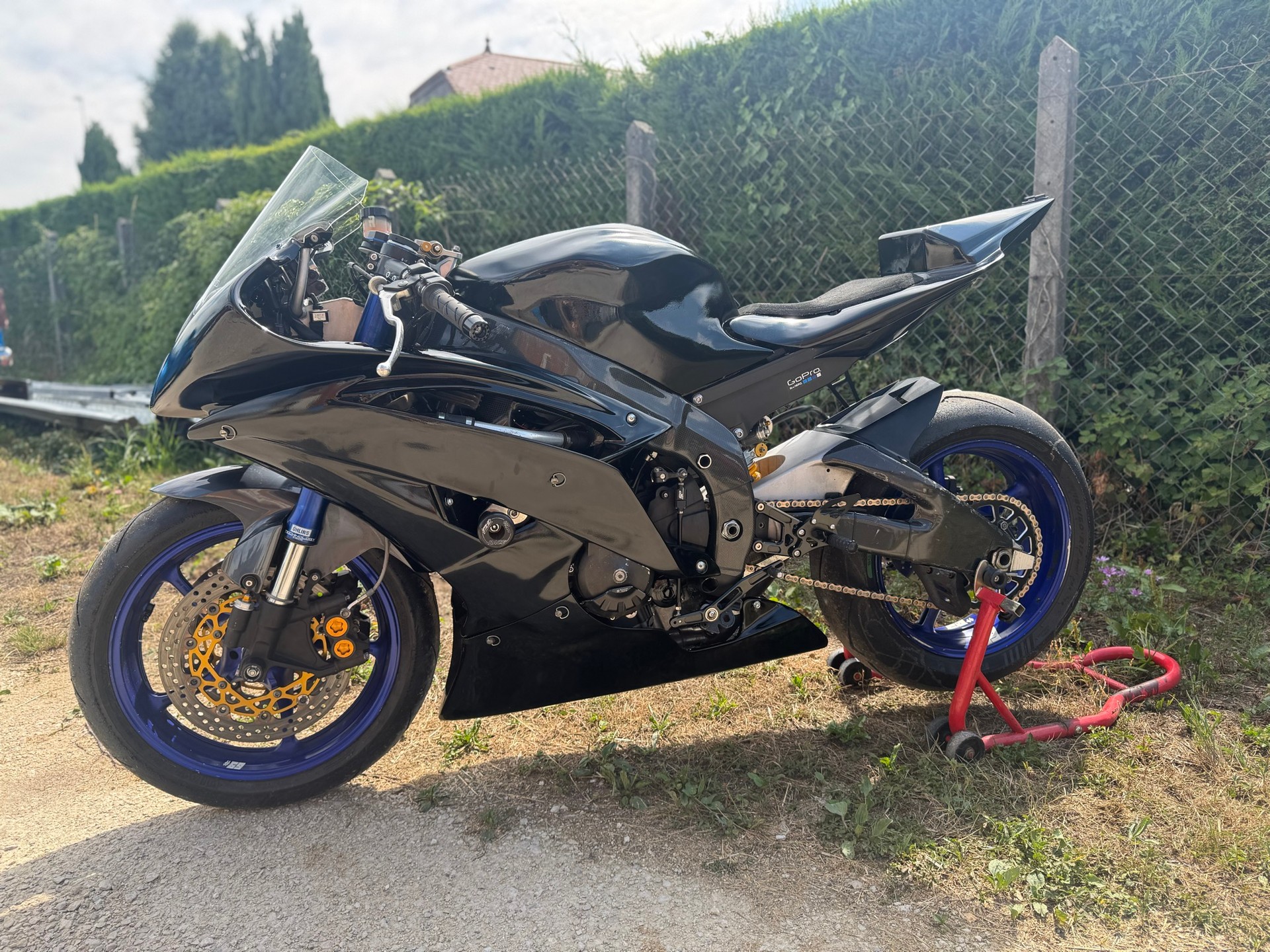 YAMAHA YZF-R6-image-3