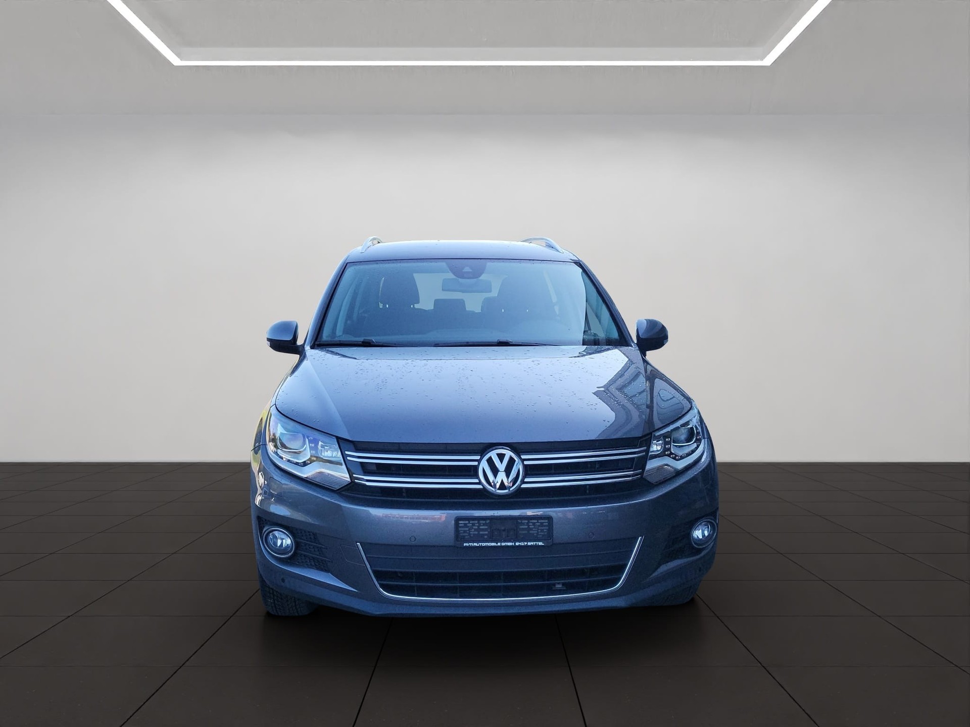 VW Tiguan 1.4 TSI Sport&Style 4Motion-image-10