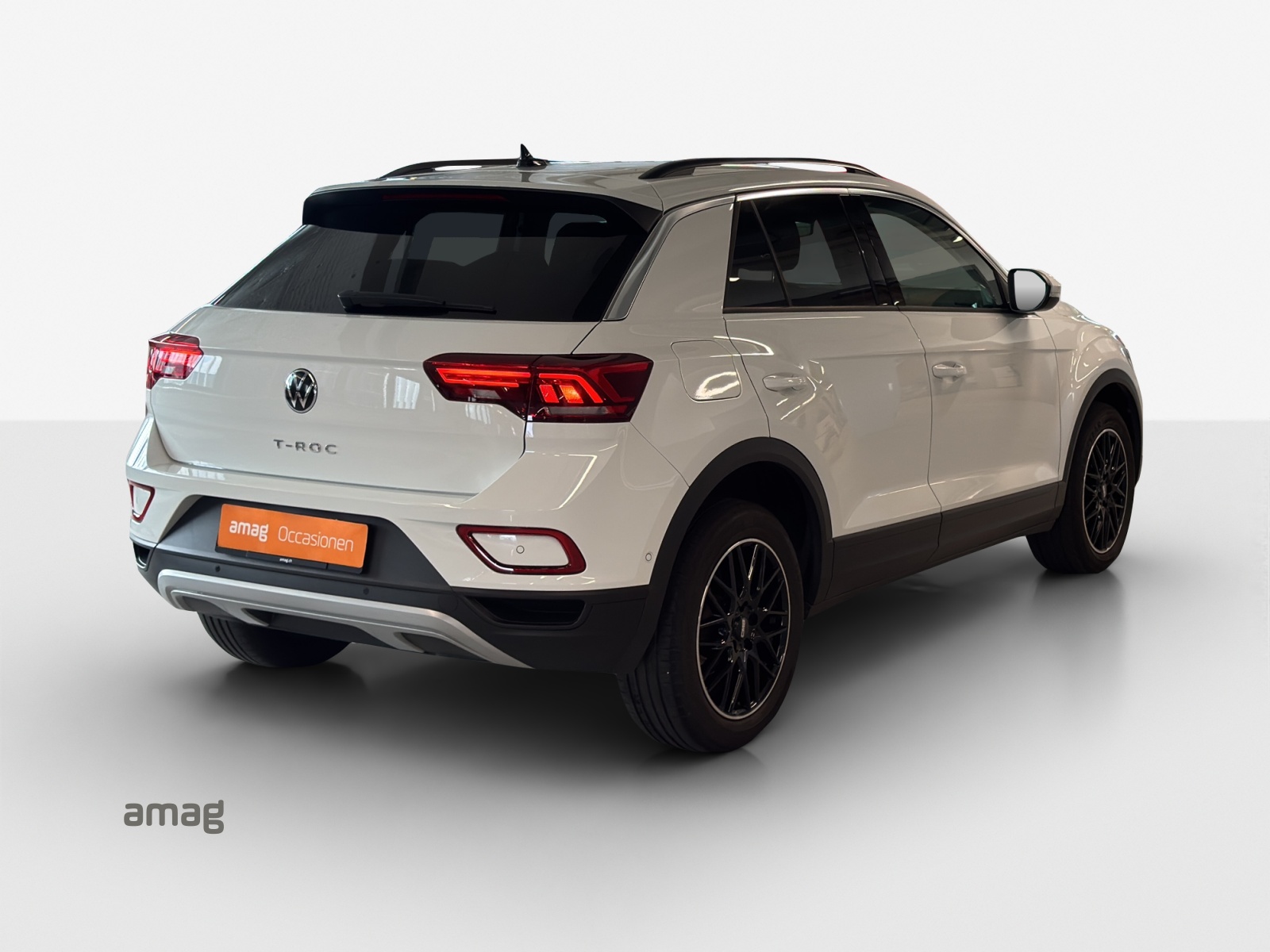 VW T-Roc 1.5 TSI EVO Life-image-4