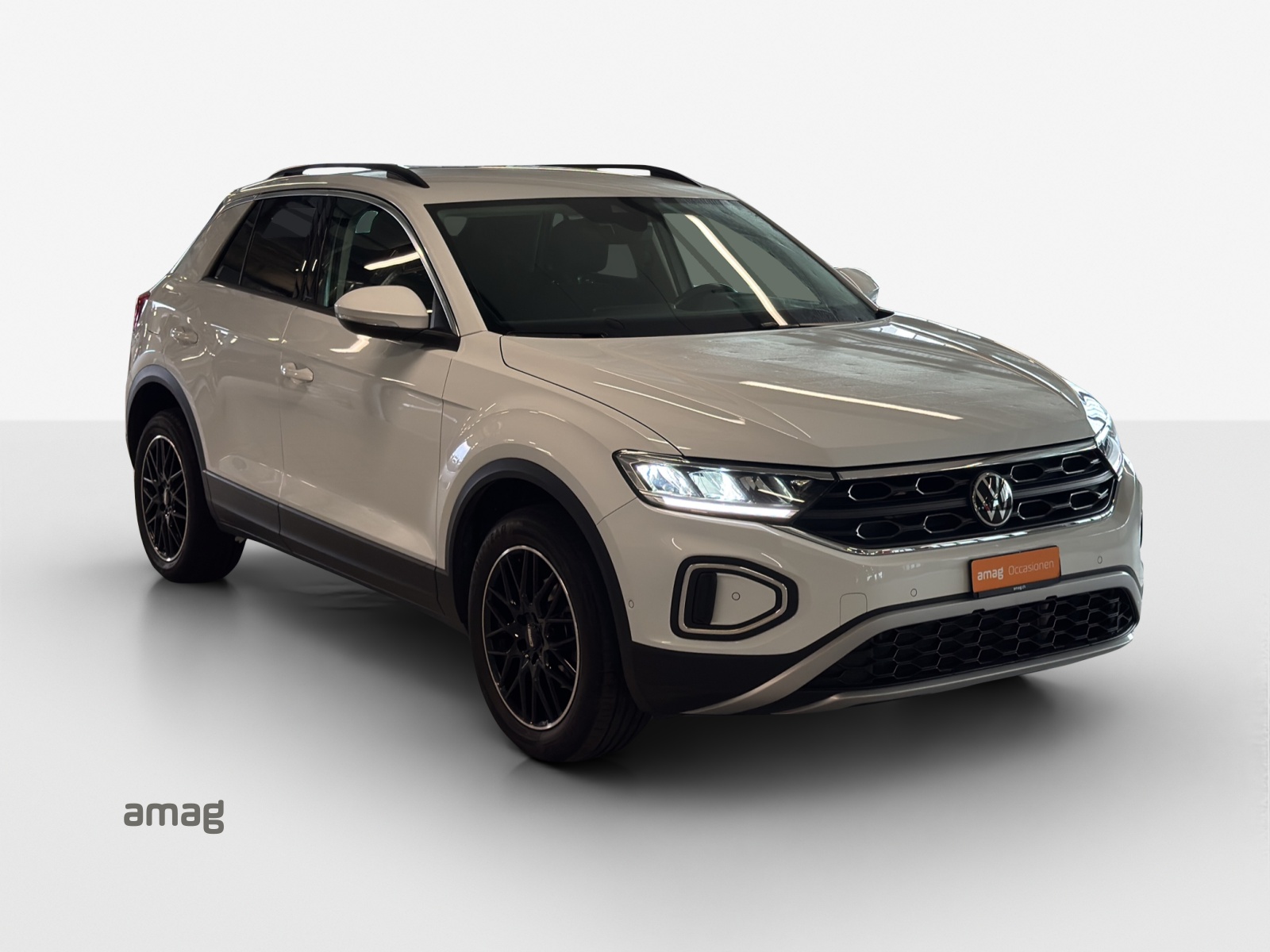 VW T-Roc 1.5 TSI EVO Life-image-5