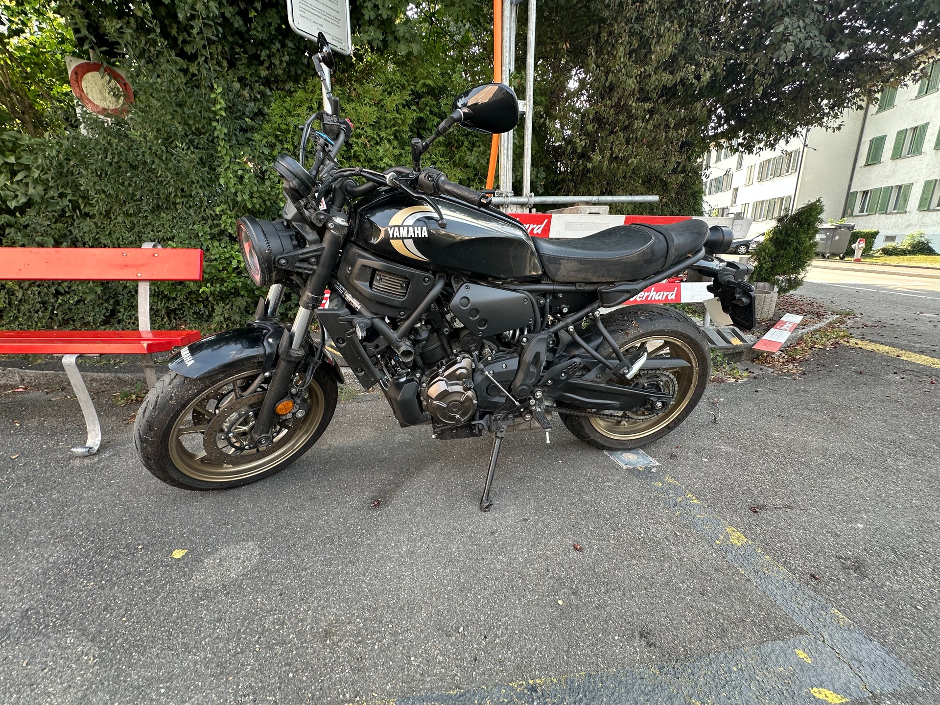 YAMAHA Black 2023 (35kW - A2)-image-7