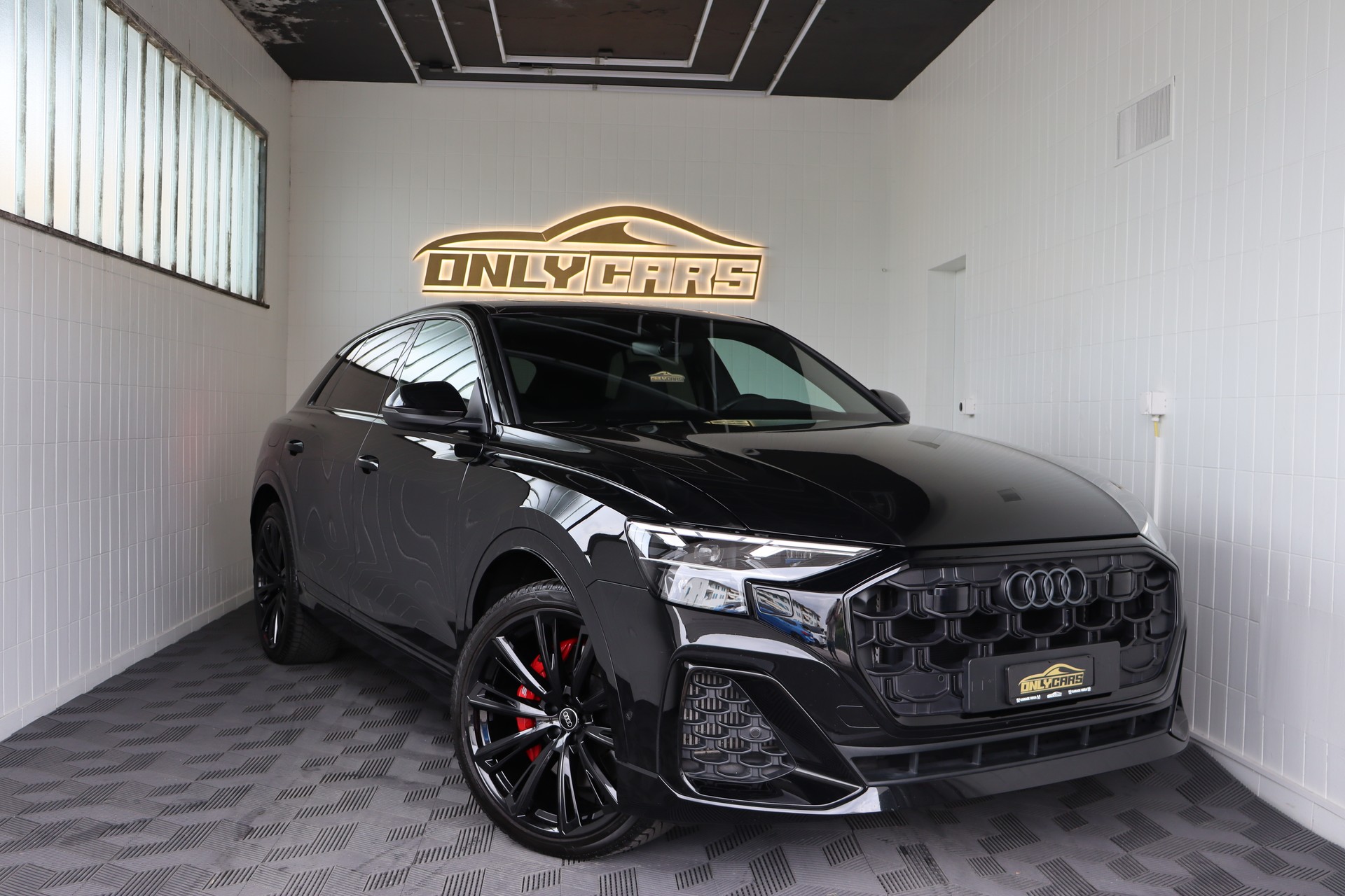 AUDI SQ8 SUV TFSI quattro tiptronic * WERKSGARANTIE * FAHRASSISTENZ-PAKET * SPORTSITZE *
