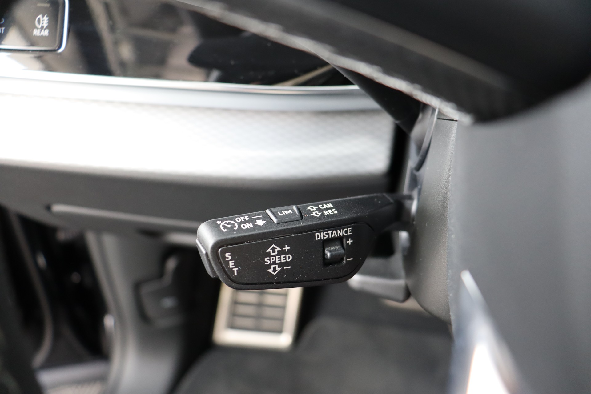 AUDI SQ8 SUV TFSI quattro tiptronic * WERKSGARANTIE * FAHRASSISTENZ-PAKET * SPORTSITZE *-image-31