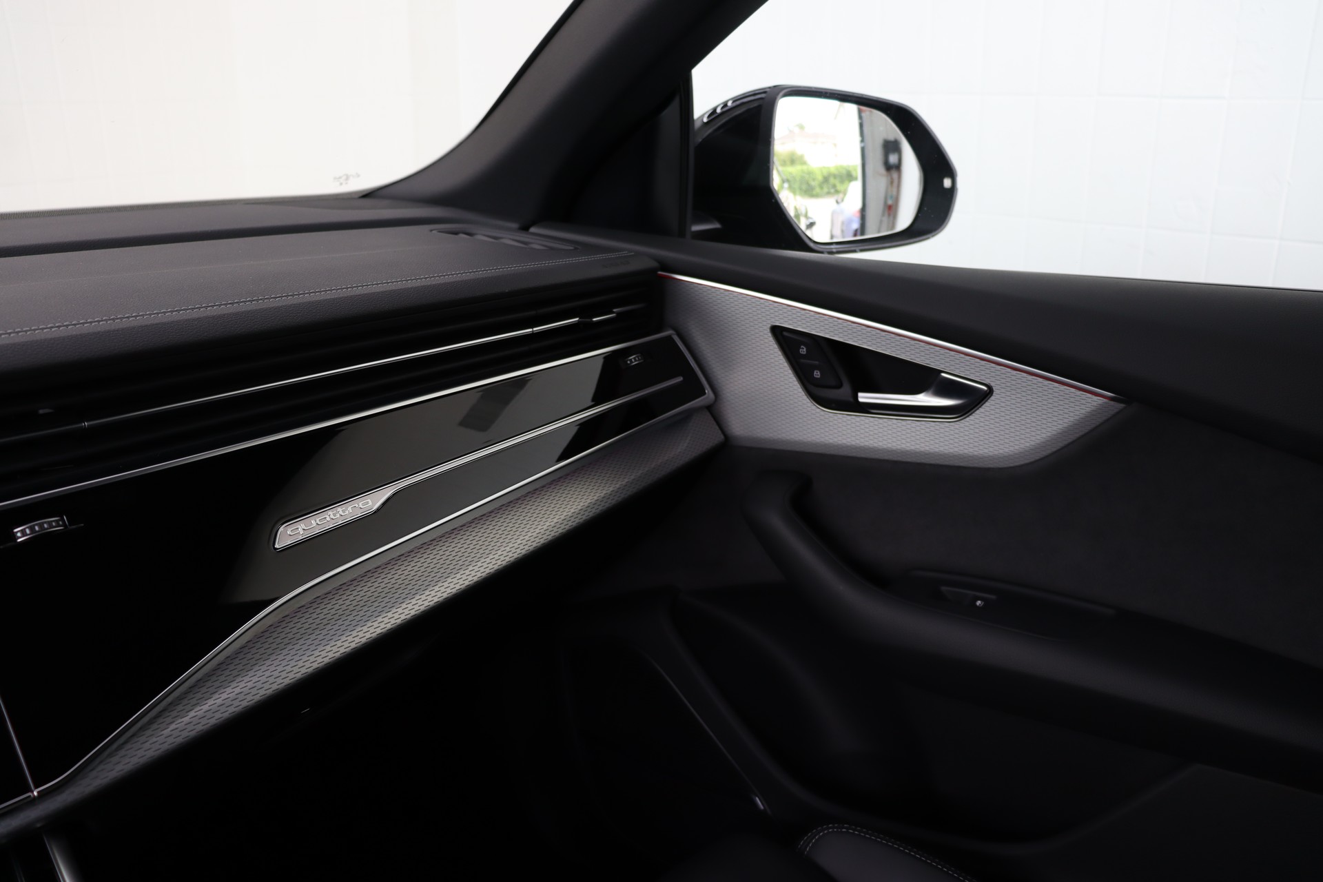 AUDI SQ8 SUV TFSI quattro tiptronic * WERKSGARANTIE * FAHRASSISTENZ-PAKET * SPORTSITZE *-image-16