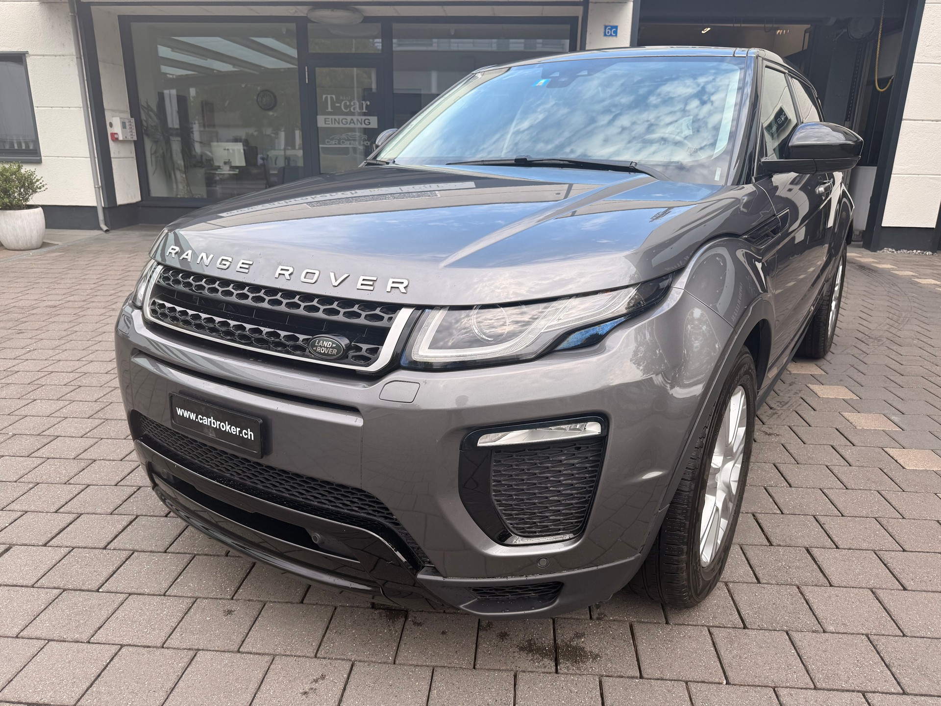 LAND ROVER Range Rover Evoque 2.0 TD4 SE Dynamic AT9