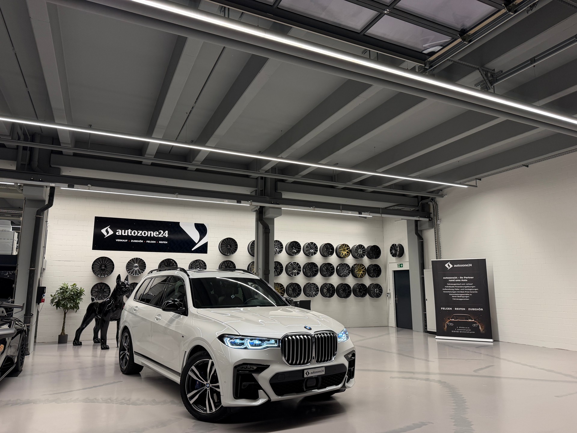 BMW X7 30d xDrive SAG M Sport *CH-Auto*Top Ausstattung*lückenlose Servicehistorie*Standheizung*Massage*