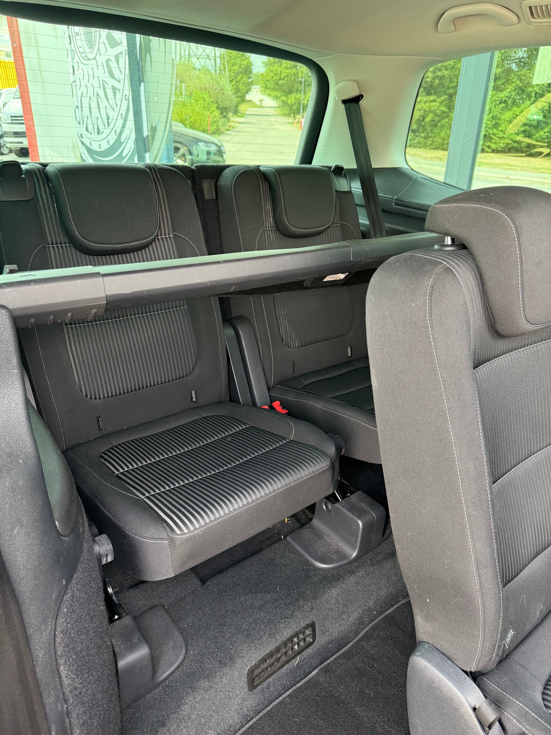 SEAT Alhambra 2.0 TDI Style 4x4 7 Places-image-9